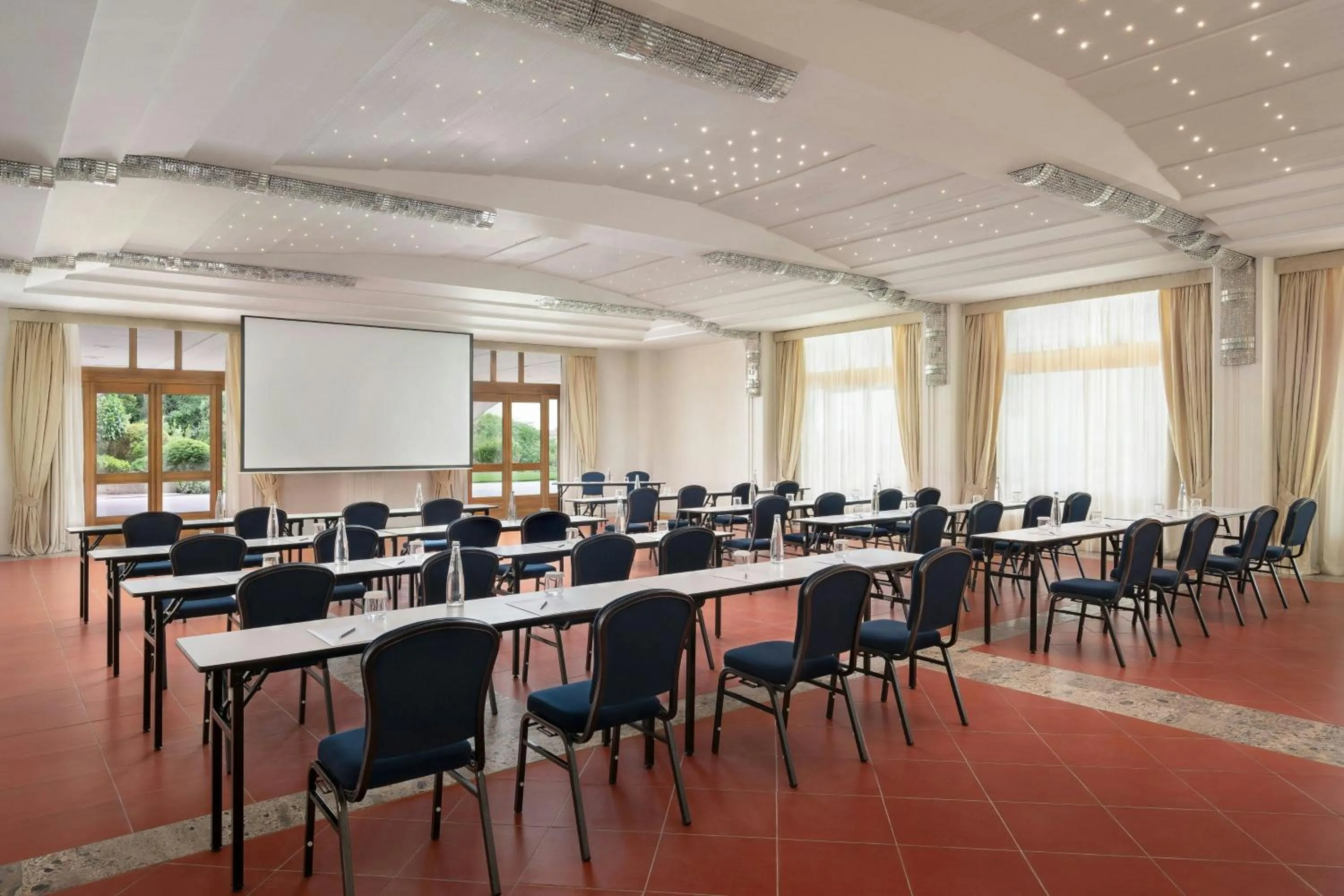 Meeting/conference room in Villa Ermellina Siena, a Tribute Portfolio Hotel