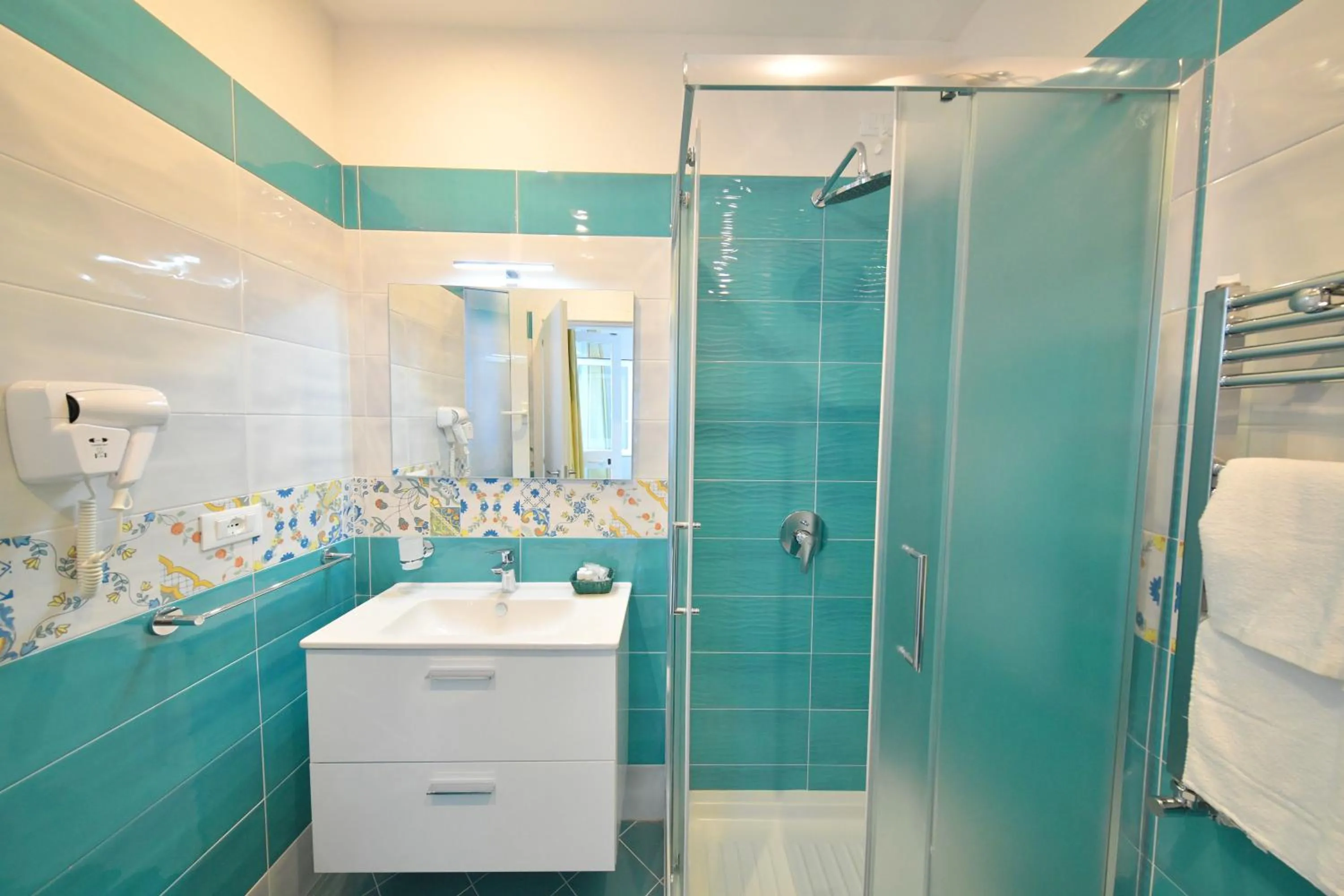 Shower in Hotel Parco Cartaromana