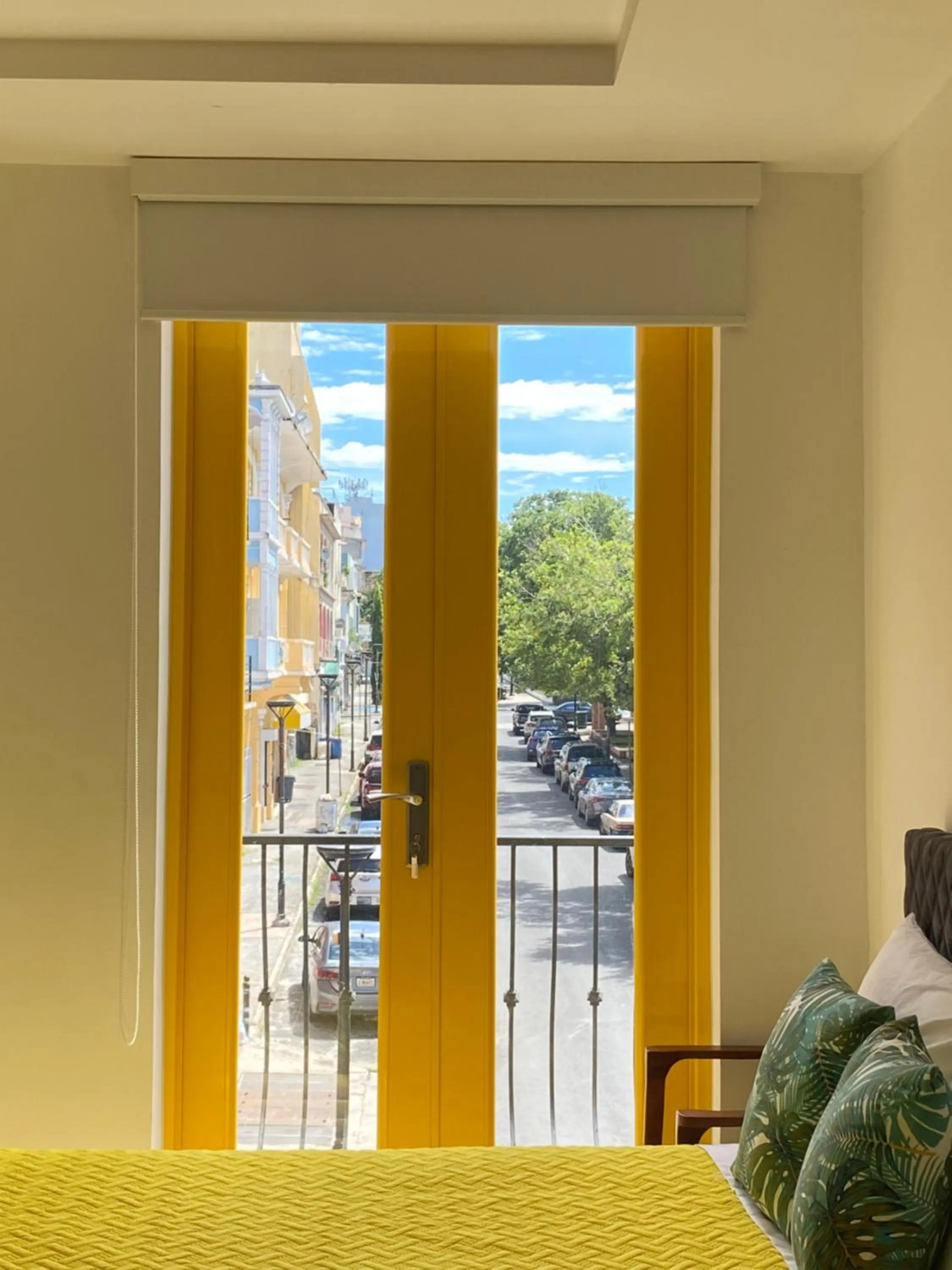 Balcony/Terrace, Bed in Hotel Nest