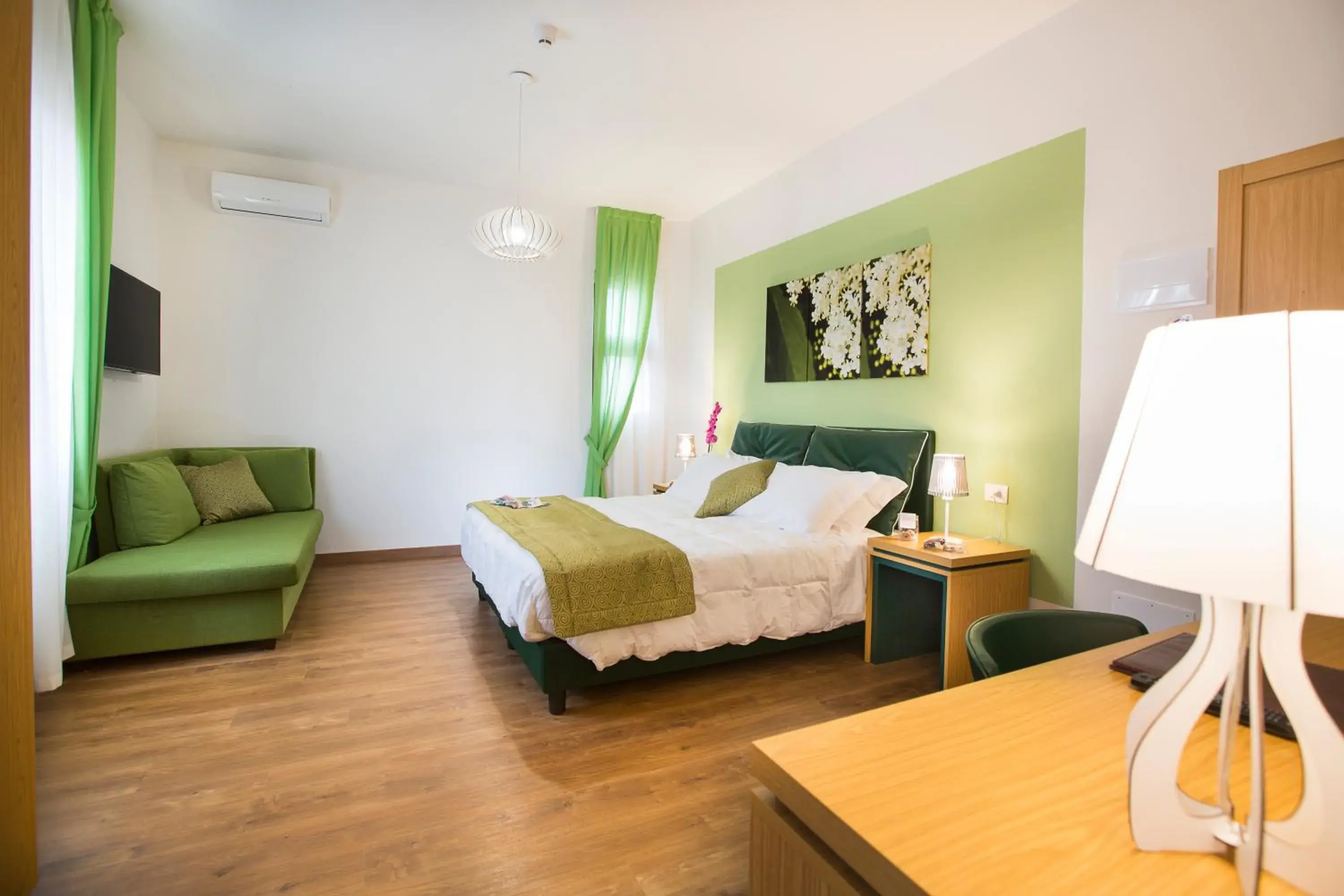 Family Room in La Gustea Hotel & Cucina Family Room in La Gustea Hotel & Cucina