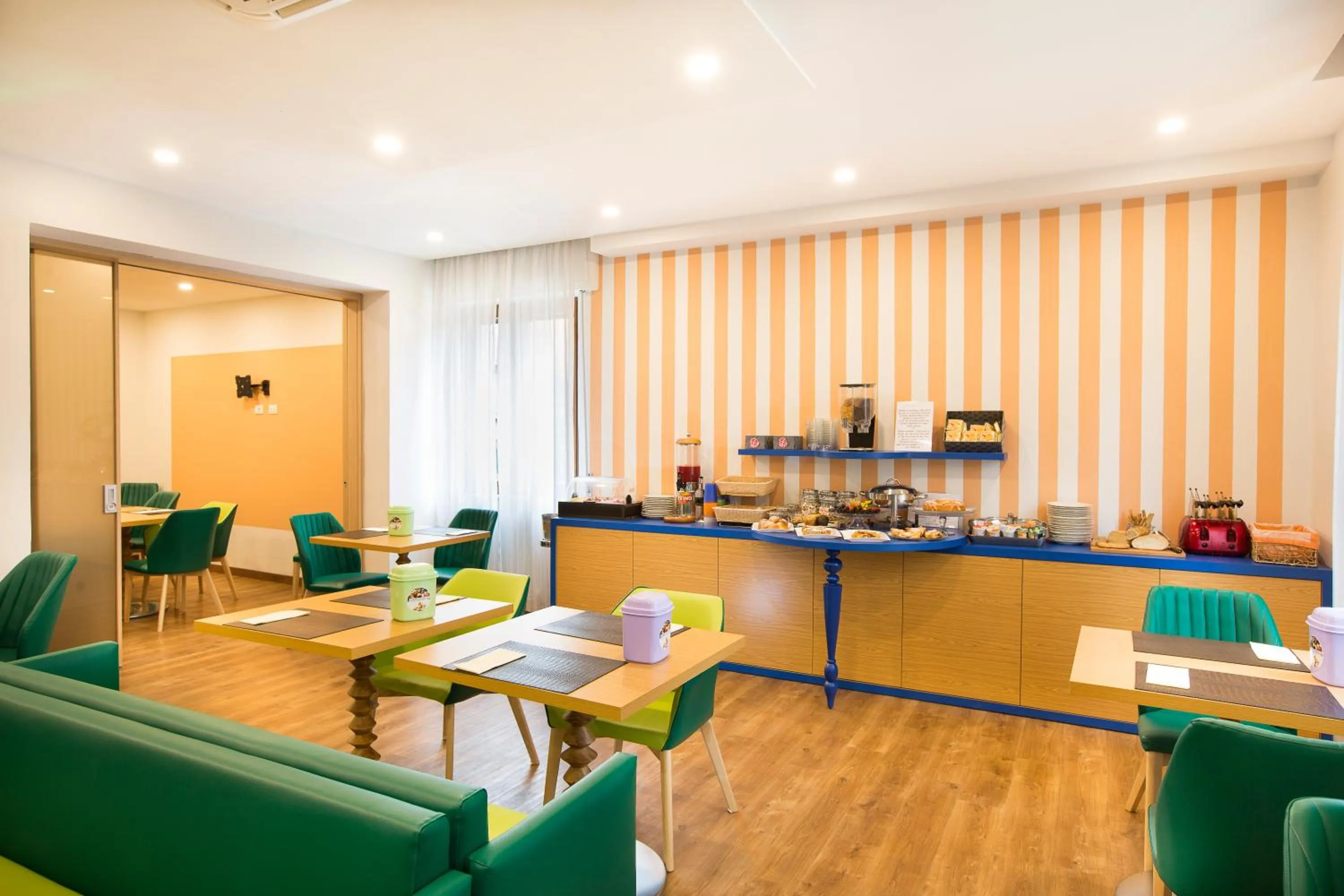 Food and drinks in La Gustea Hotel & Cucina