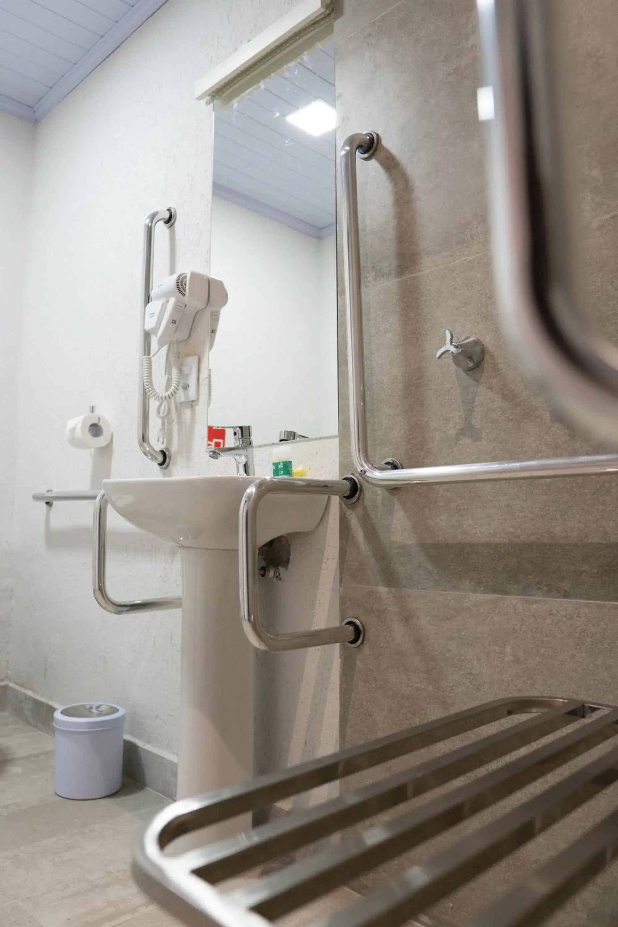 Double Room - single occupancy - Disability Access in Front Comfort Teófilo Otoni Double Room - single occupancy - Disability Access in Front Comfort Teófilo Otoni