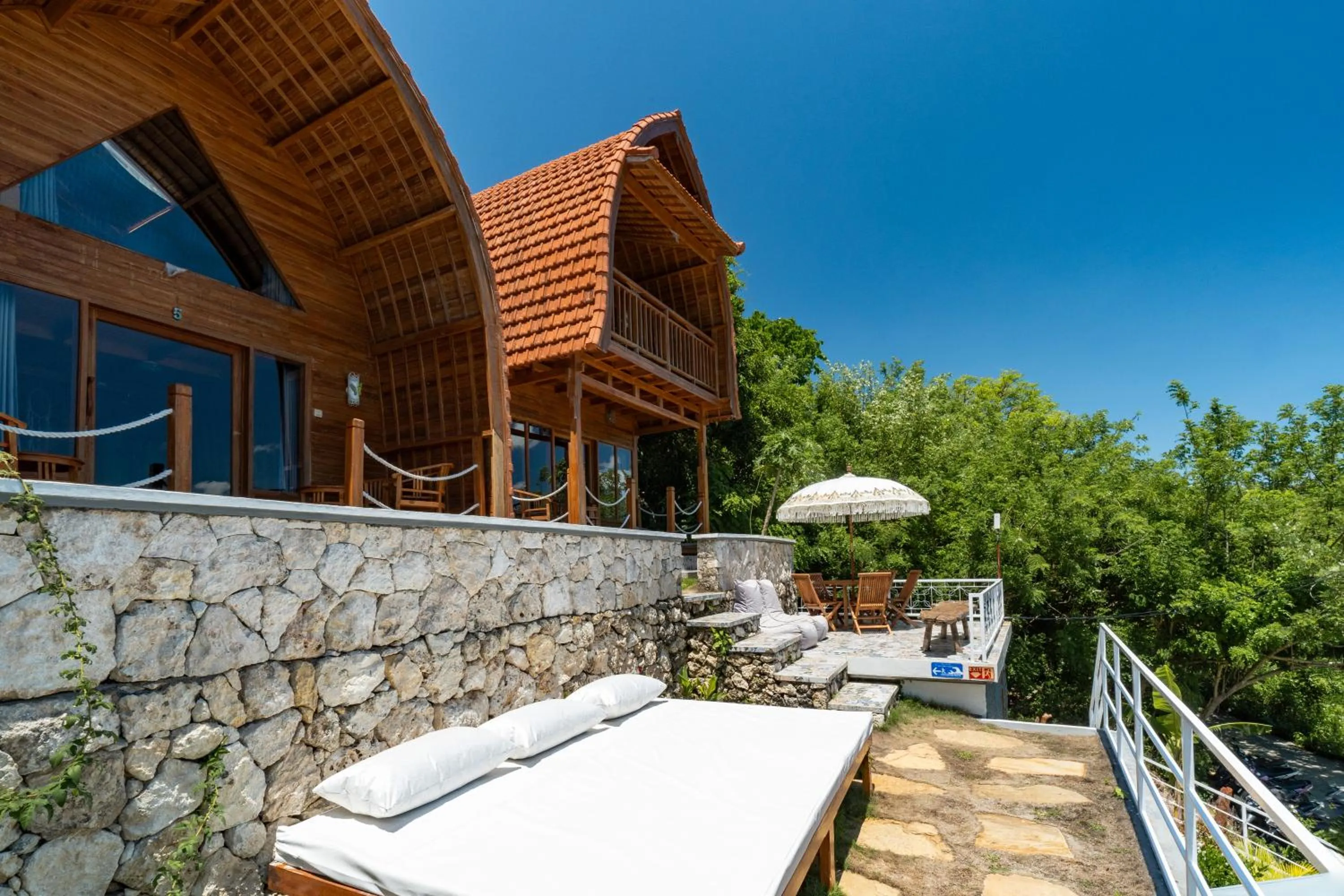 Garden in Butterfly Villas Nusa Ceningan