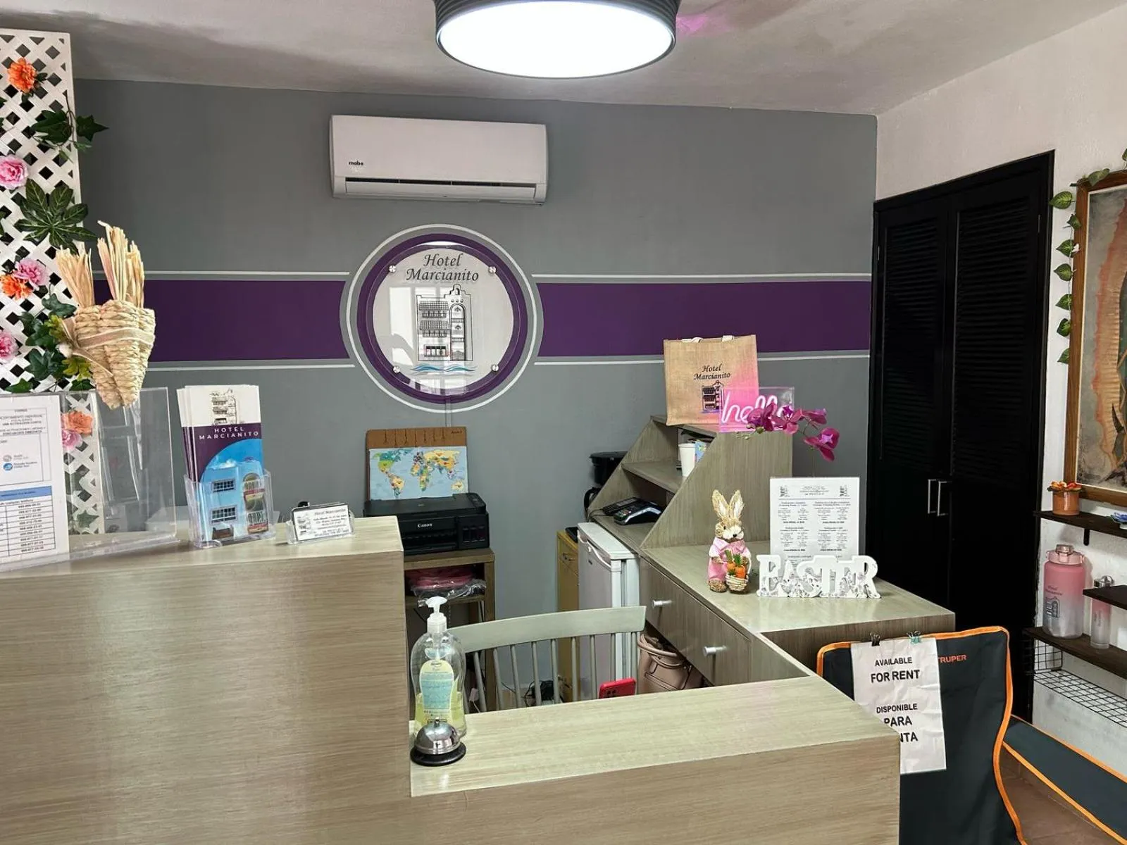 Lobby or reception in Hotel Marcianito