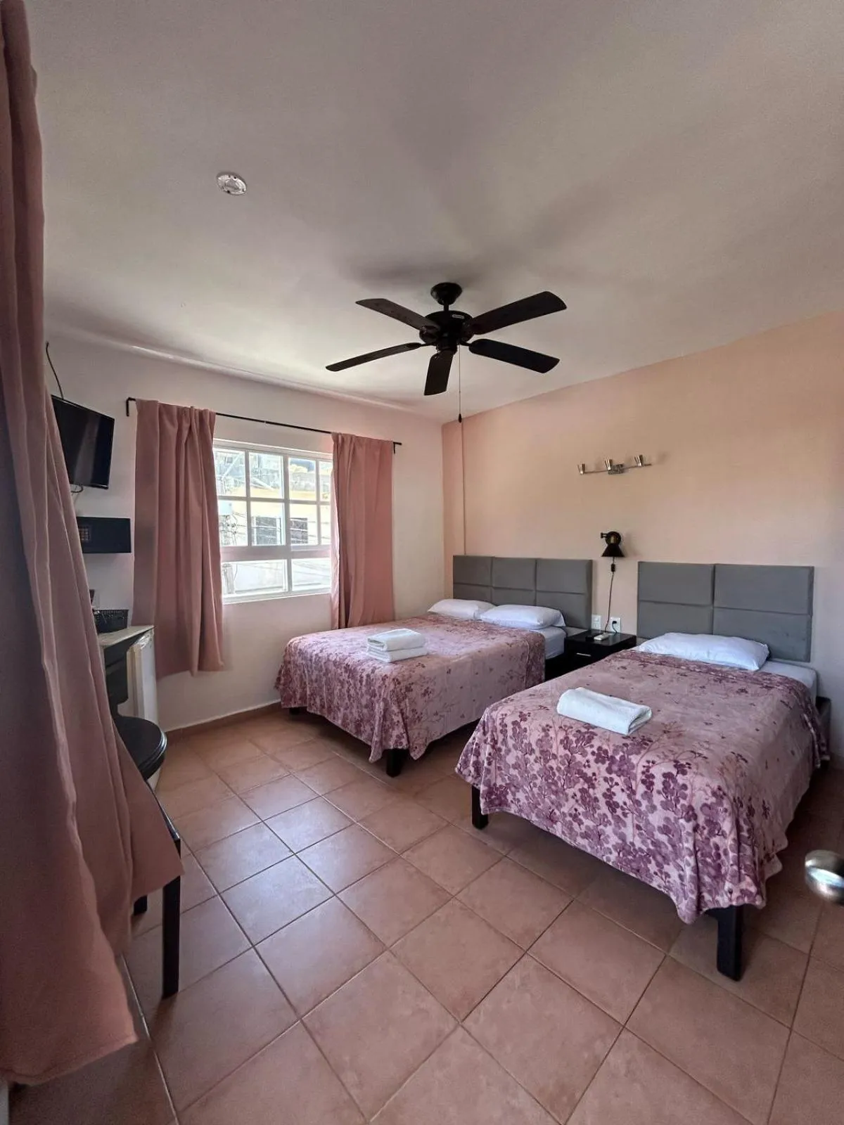 Bed in Hotel Marcianito