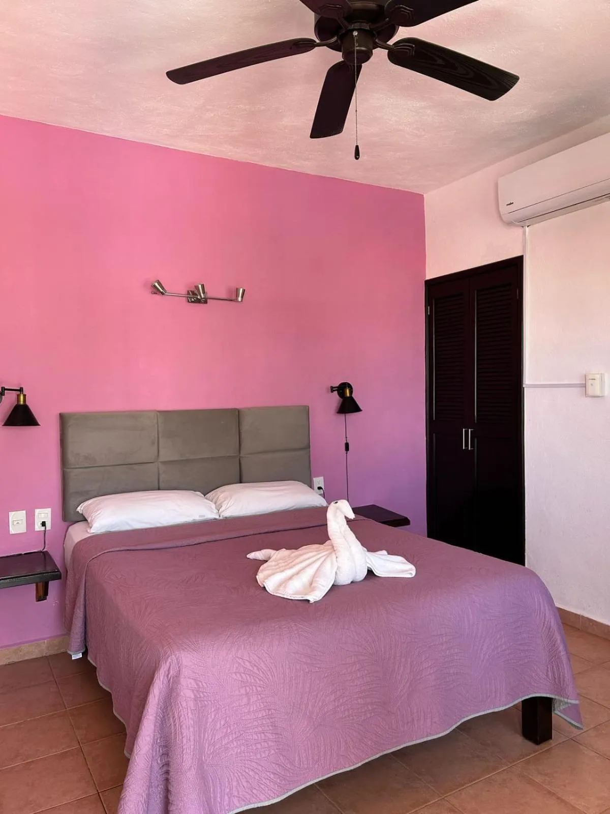 Bed in Hotel Marcianito