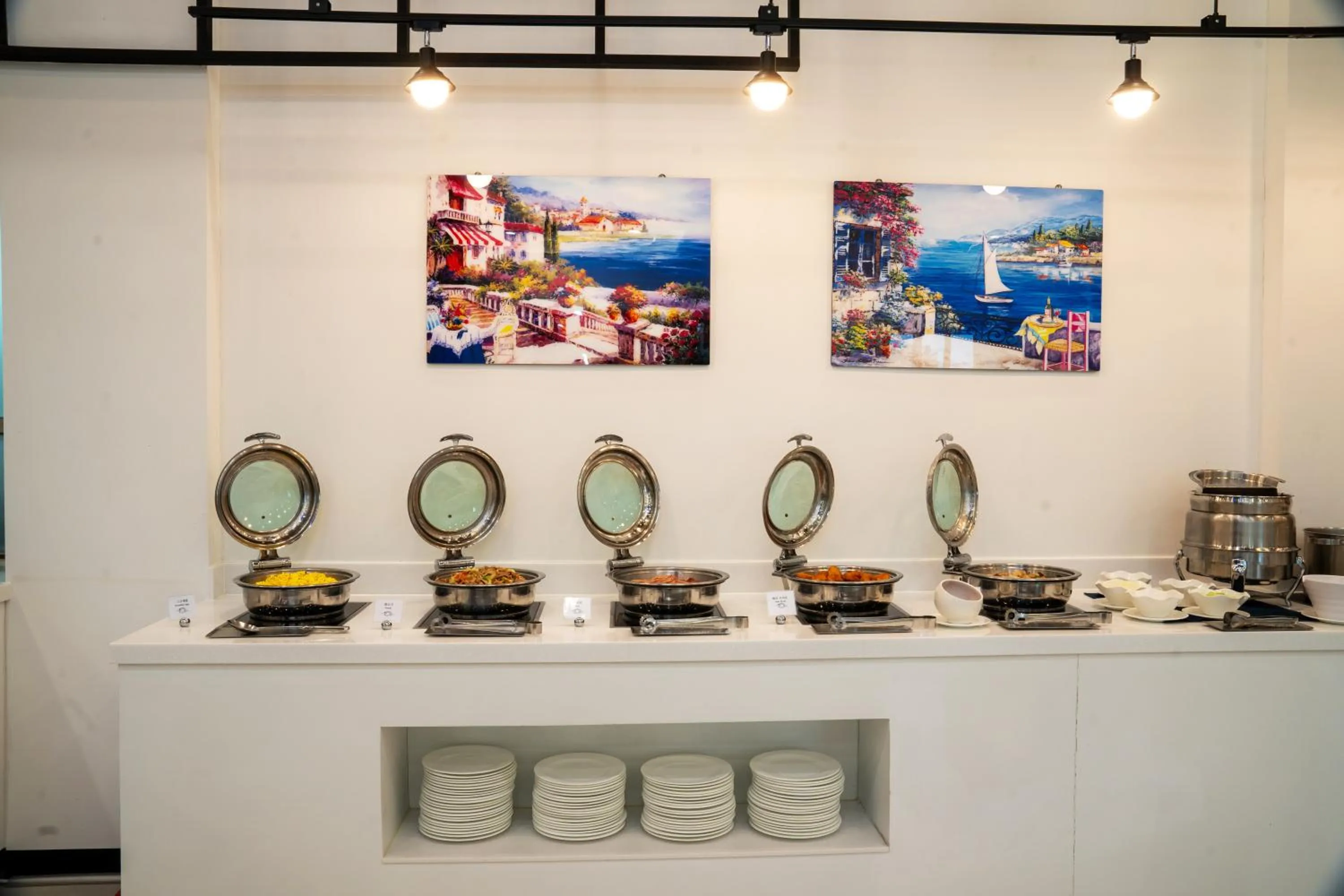 Restaurant/places to eat in Hallim Resort