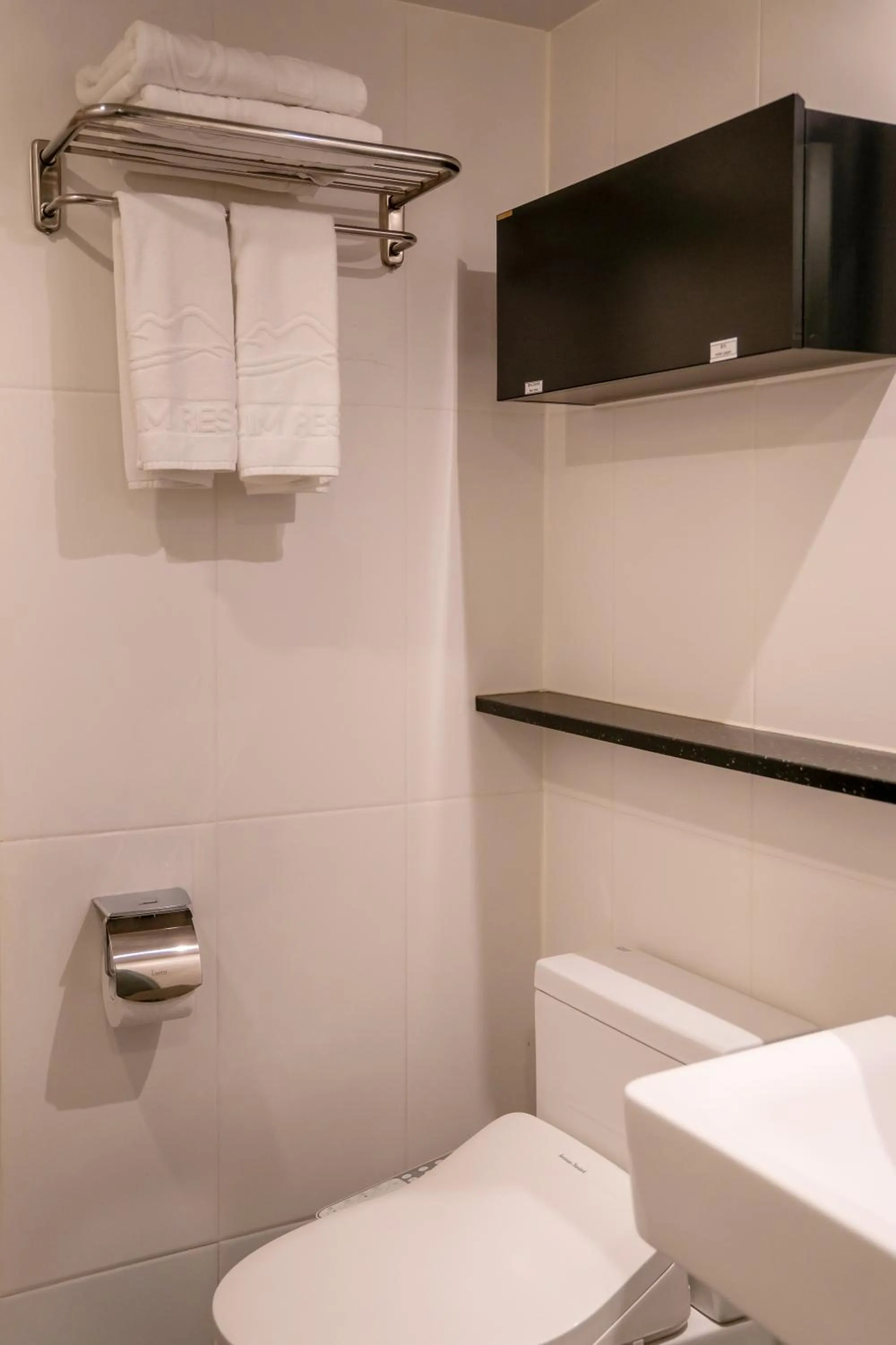 Bathroom in Hallim Resort