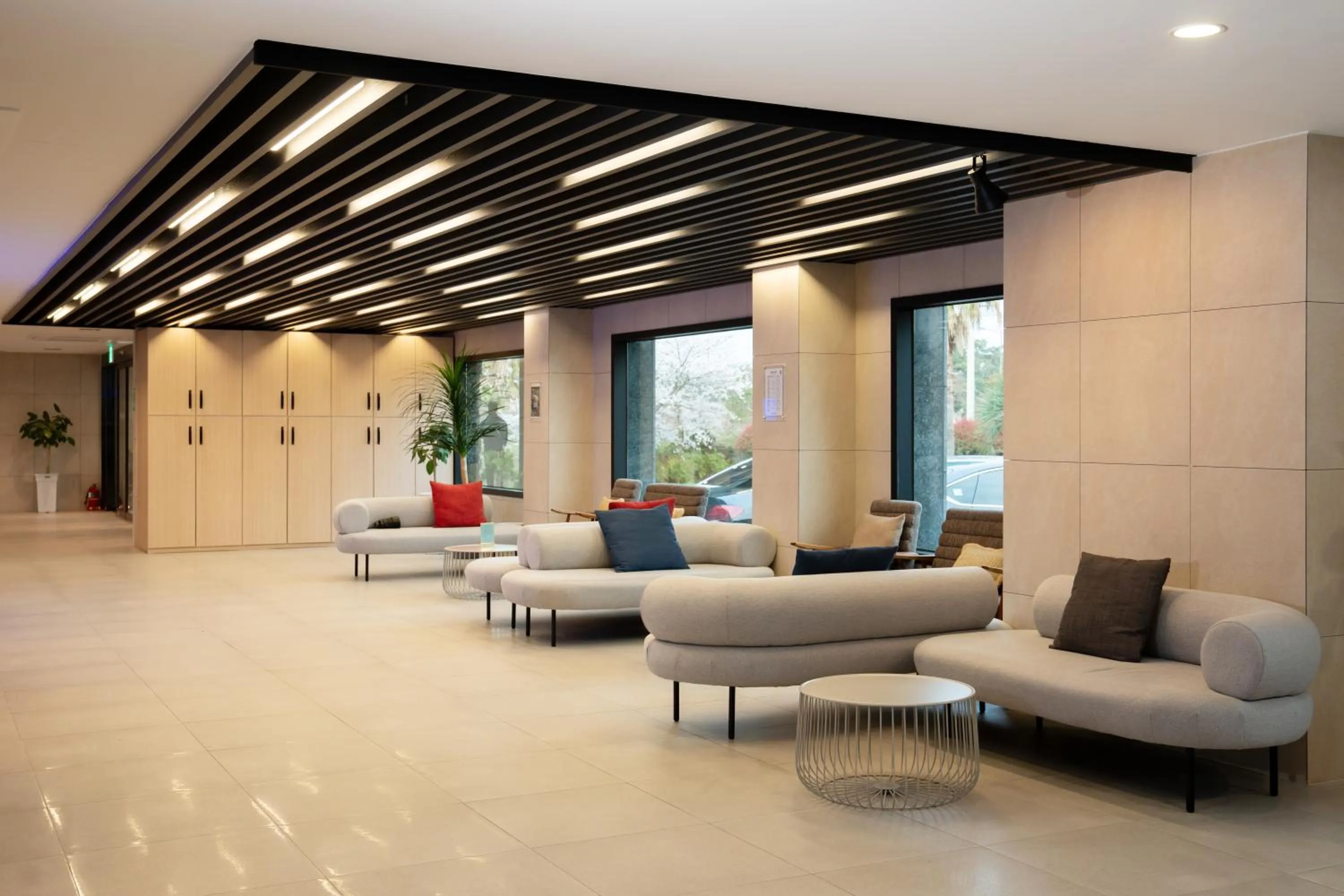 Lobby or reception in Hallim Resort