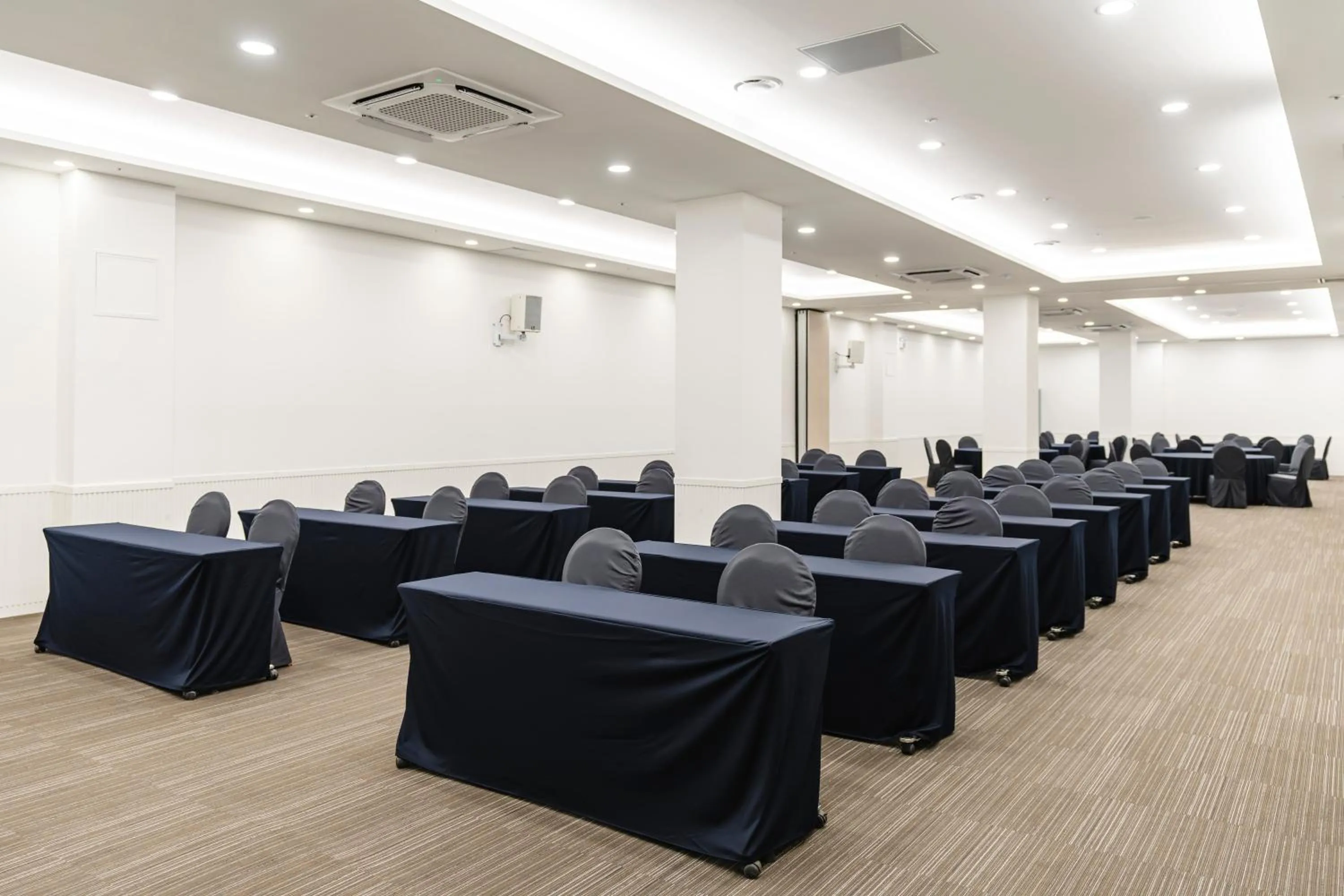 Banquet/Function facilities in Hallim Resort