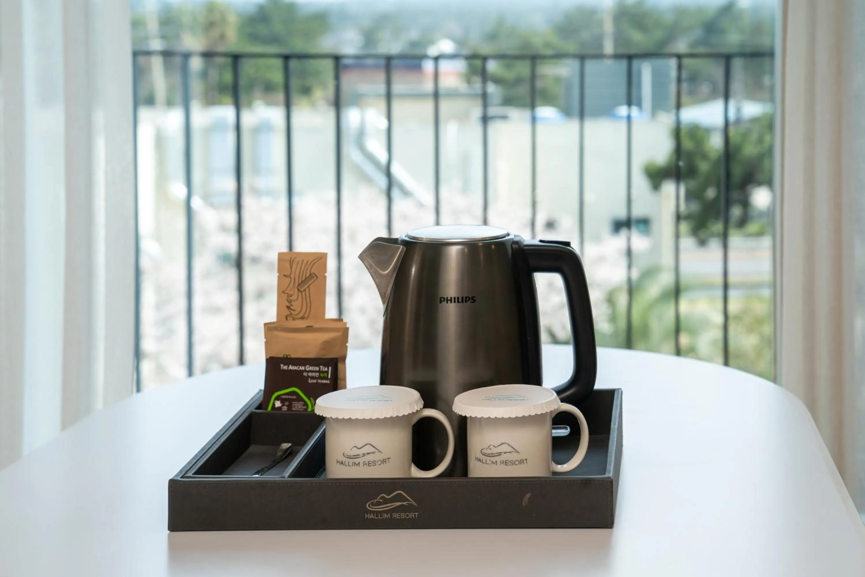 Coffee/tea facilities in Hallim Resort