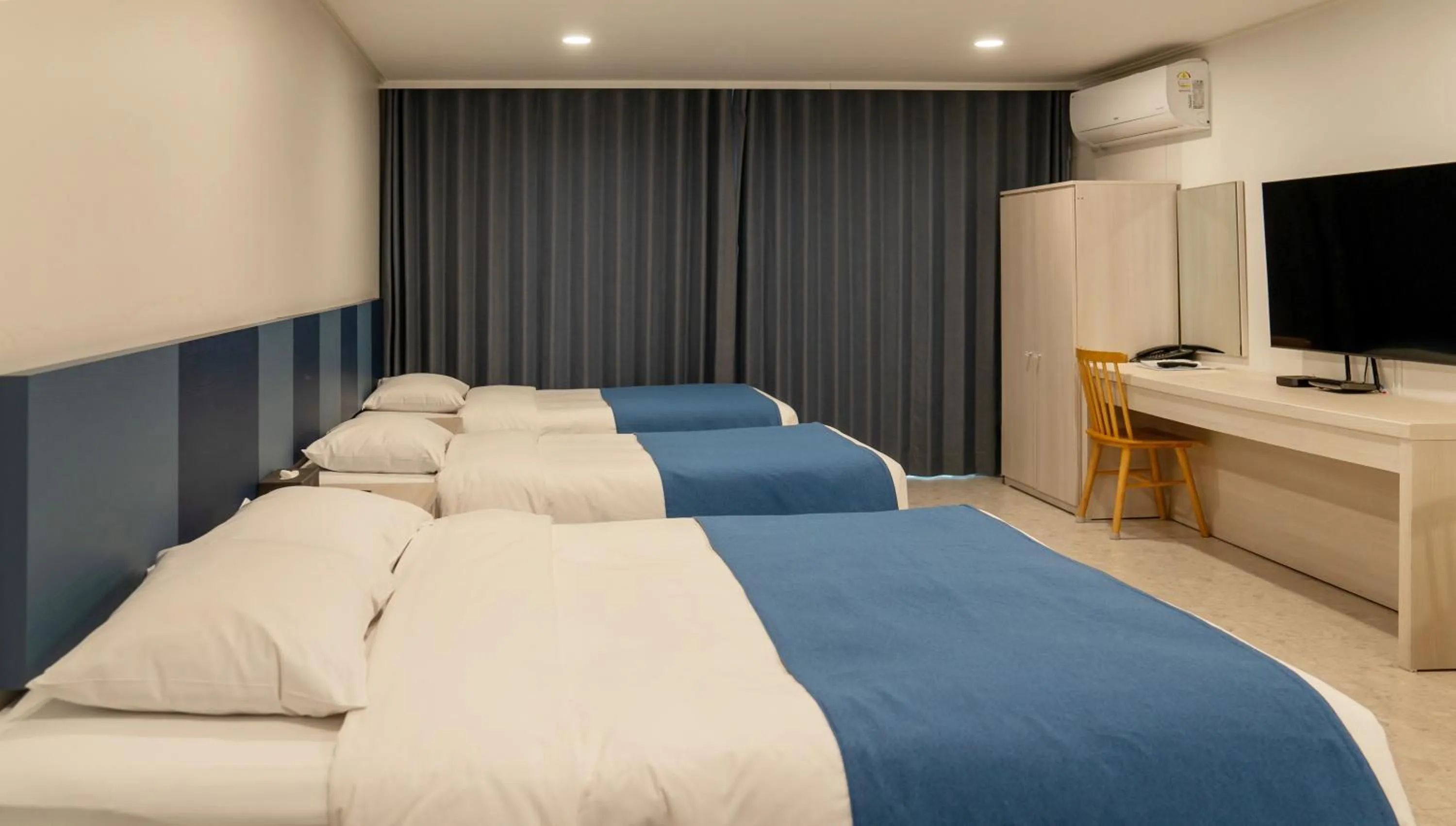 Bed in Hallim Resort