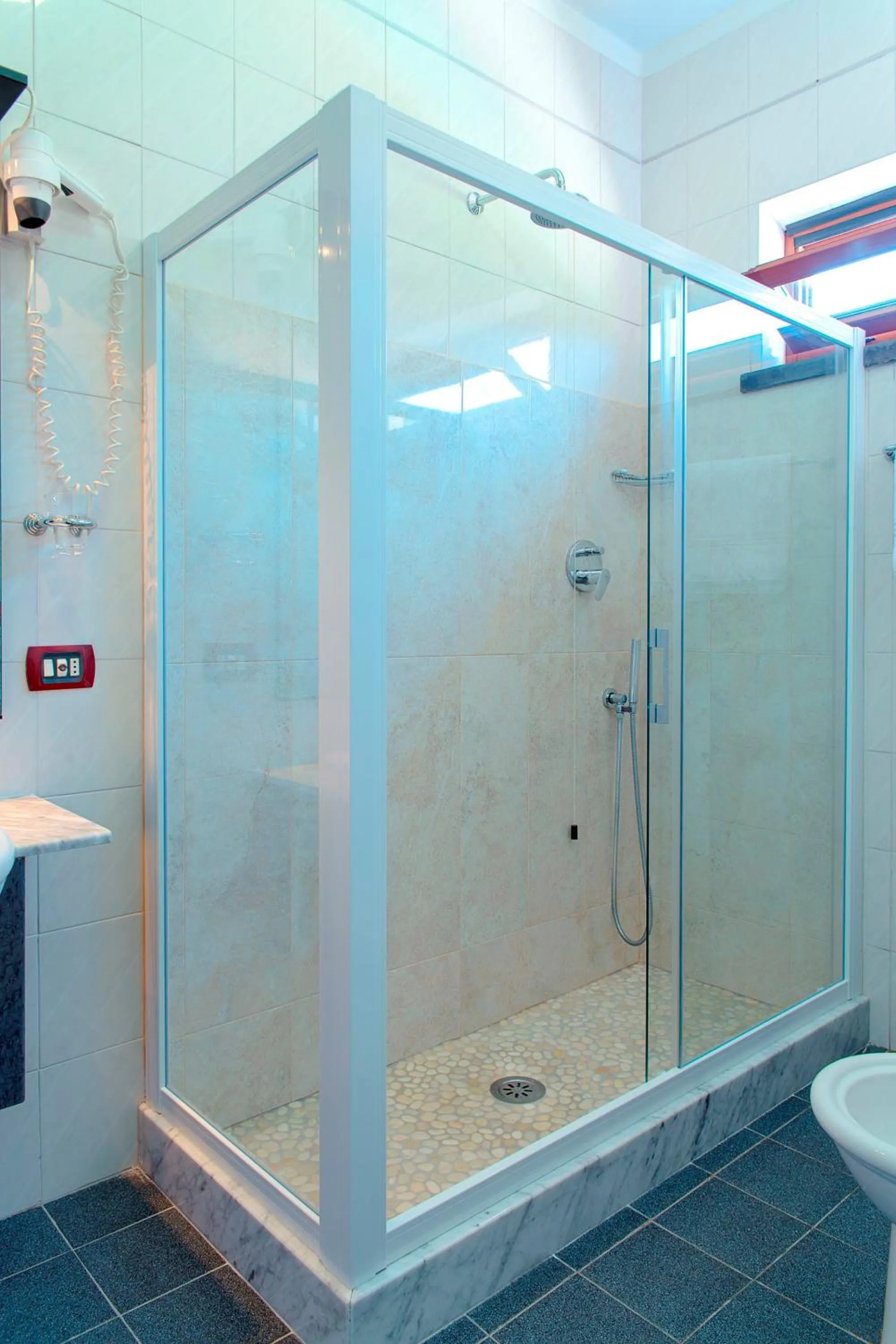 Shower in Hotel Ristorante da Carlos