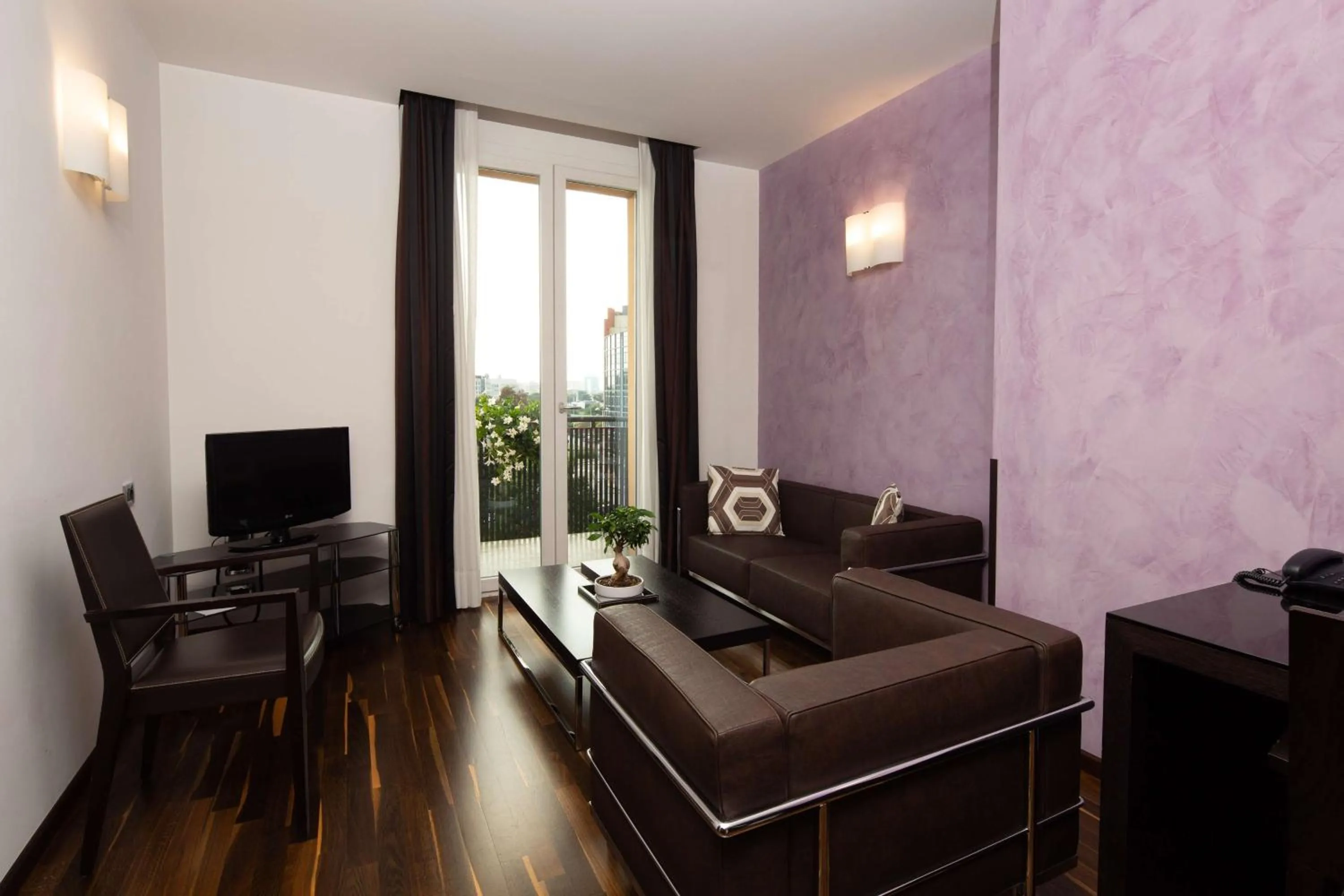 TV and multimedia in Best Western Hotel Biri