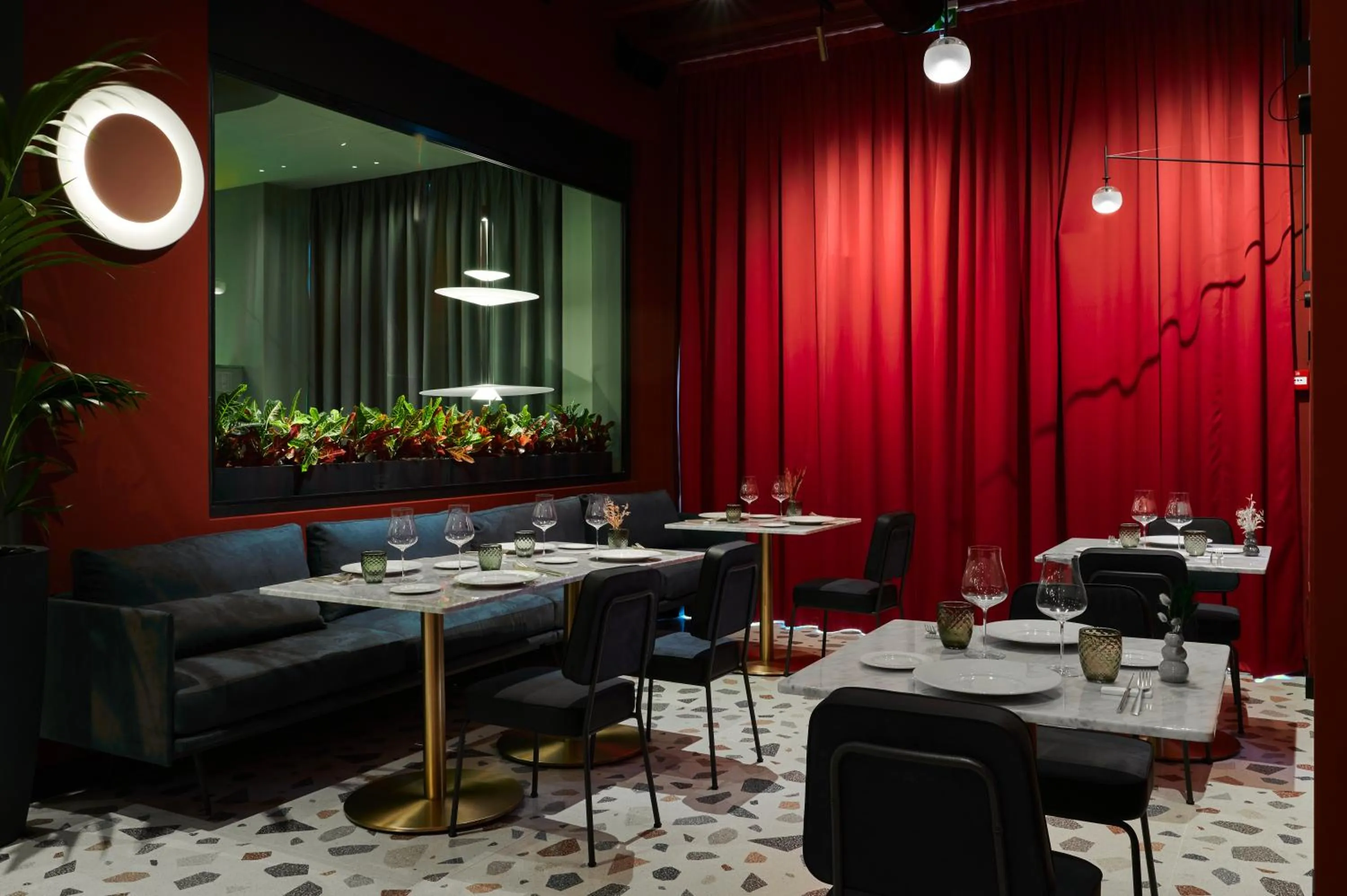 Restaurant/places to eat in Best Western Hotel Biri