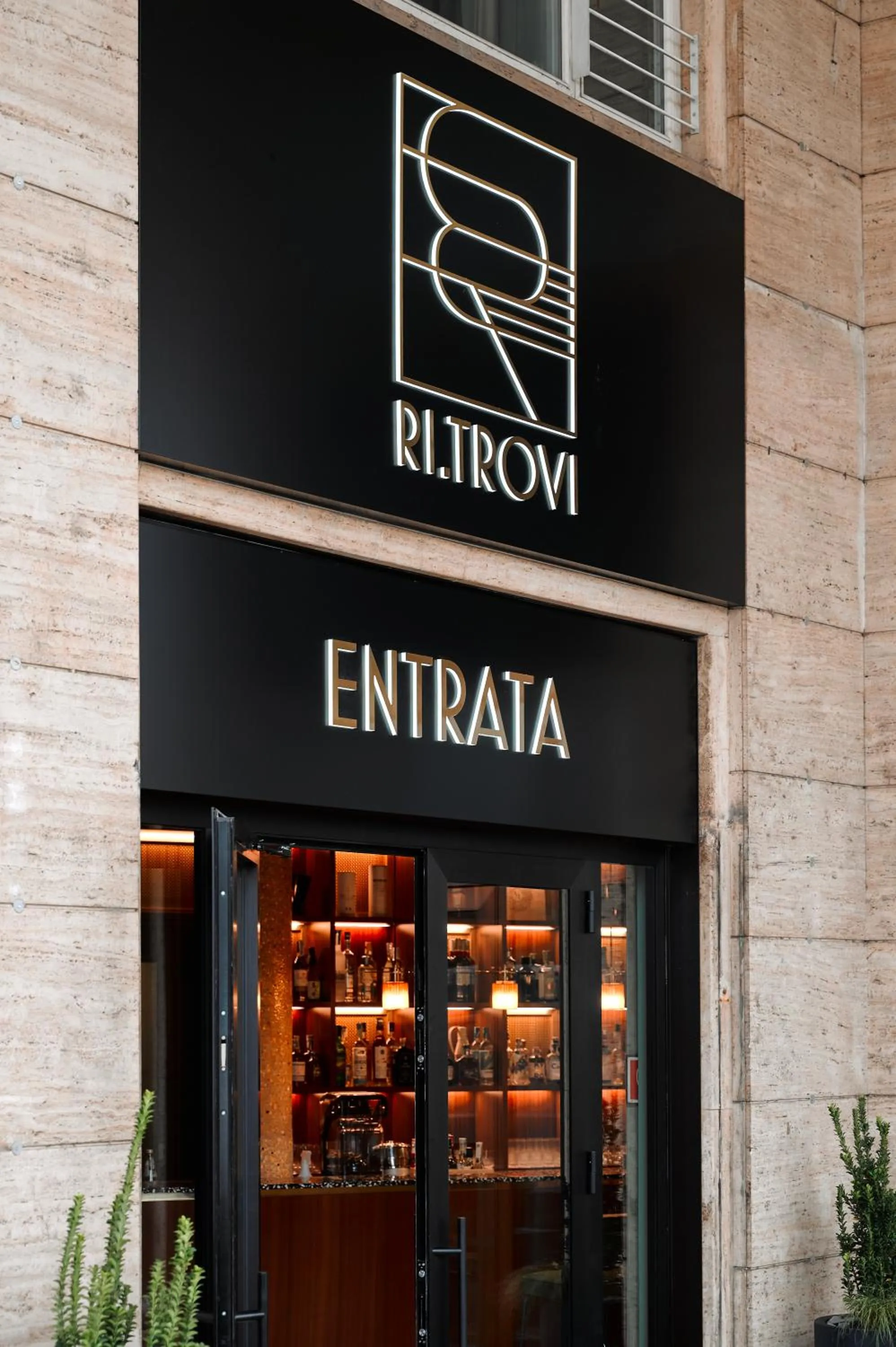 Restaurant/places to eat in Best Western Hotel Biri