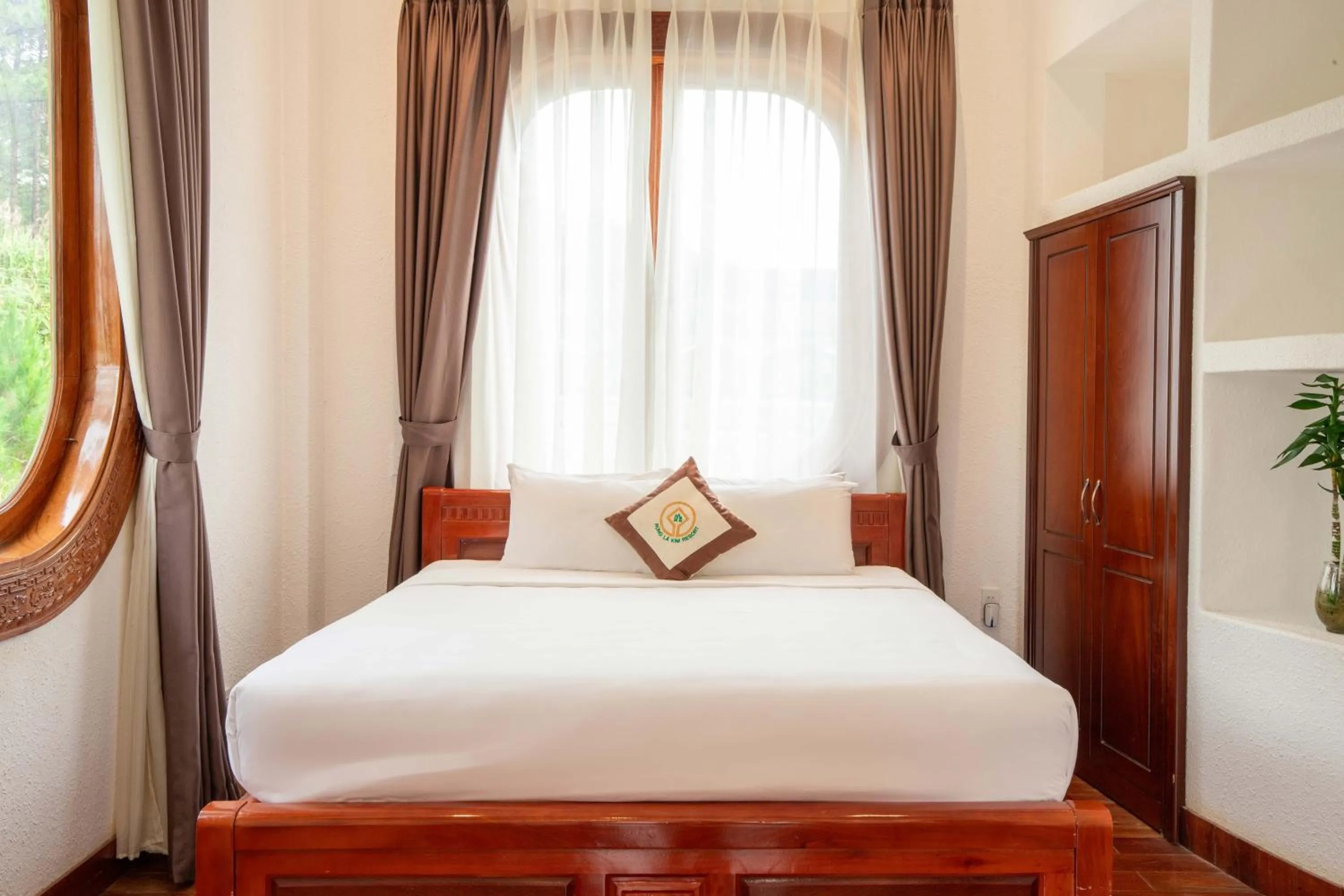 Bed in Rừng Lá Kim Resort