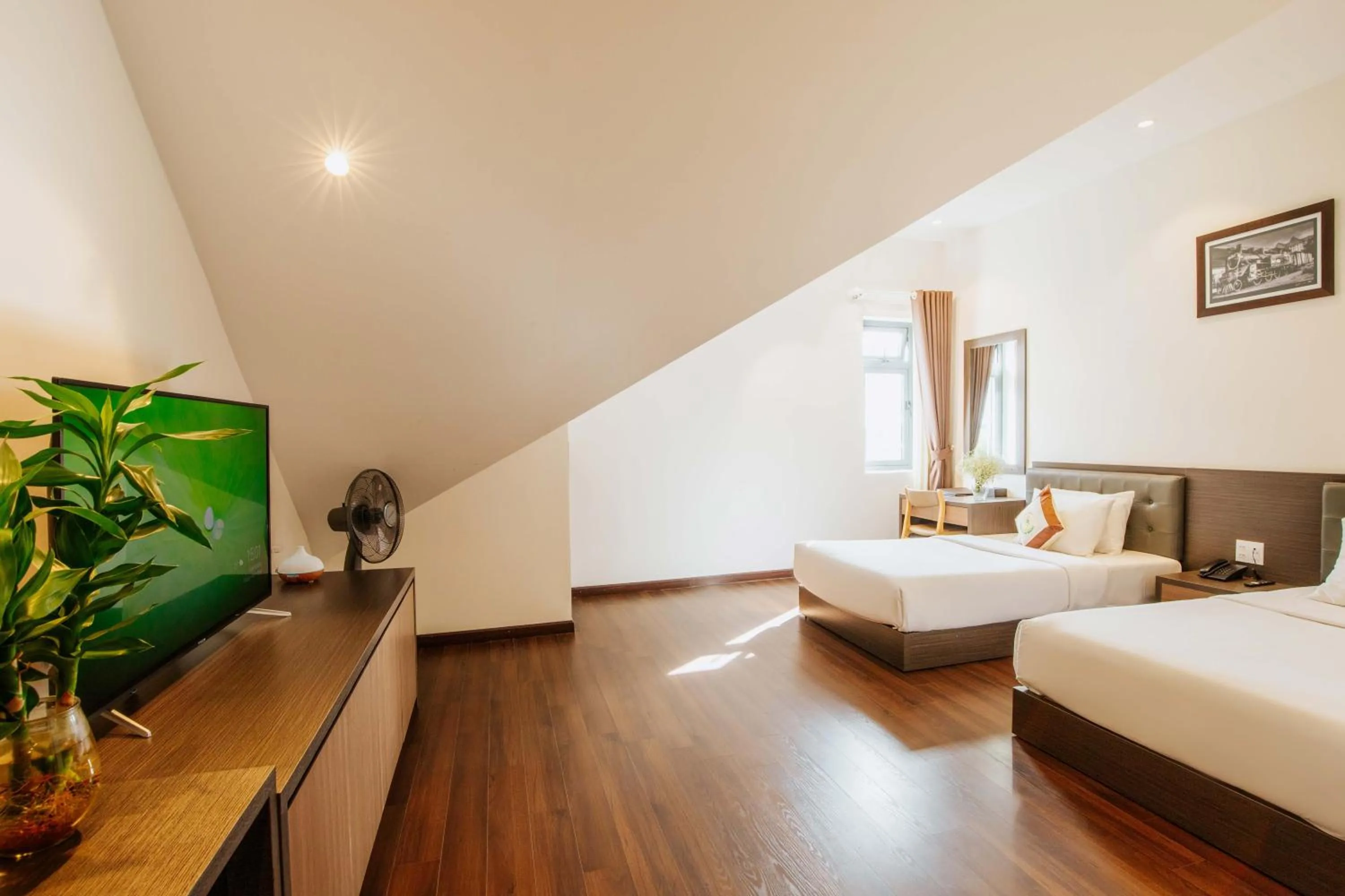 Photo of the whole room, Bed in Rừng Lá Kim Resort