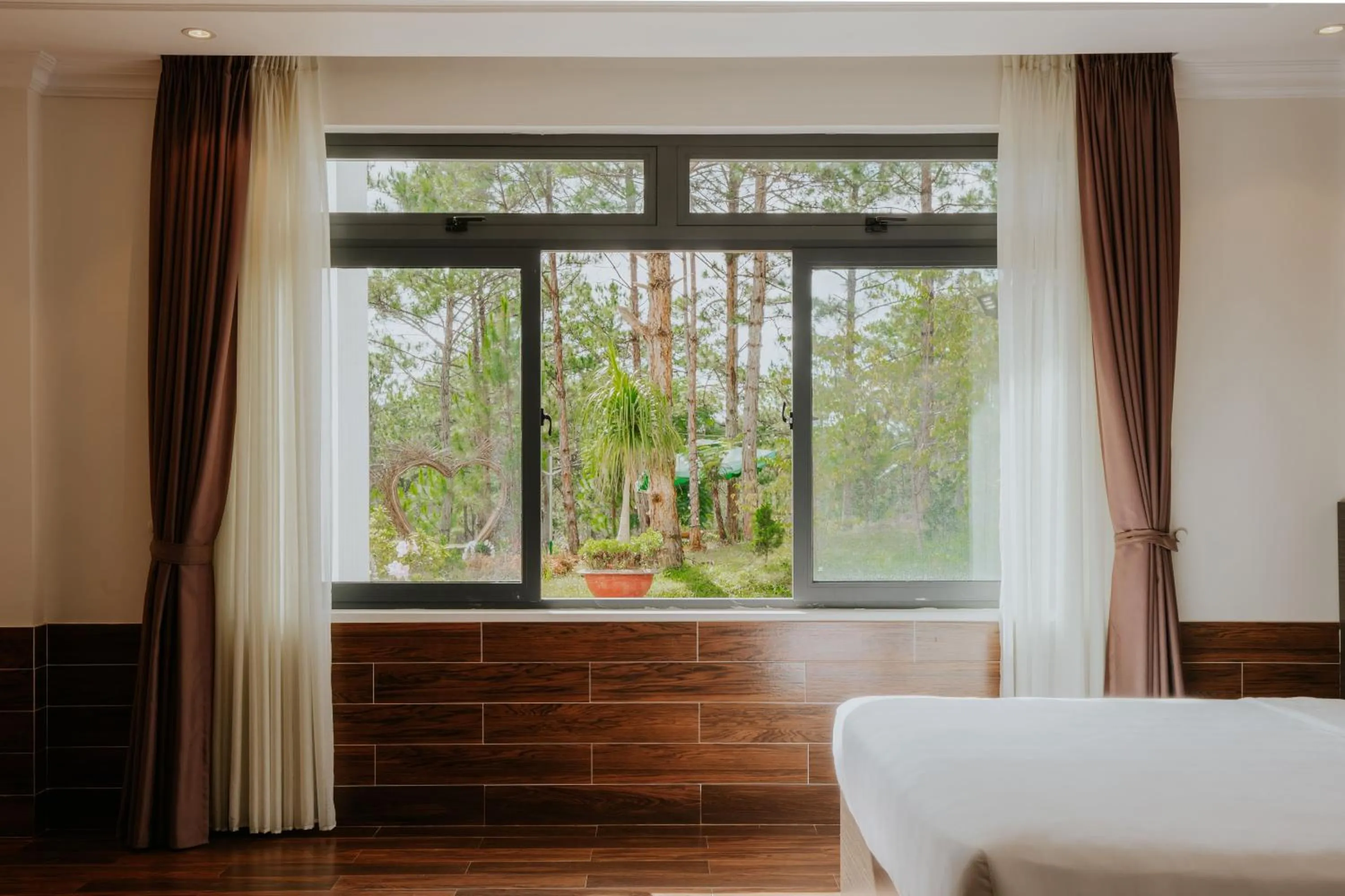 Bed in Rừng Lá Kim Resort