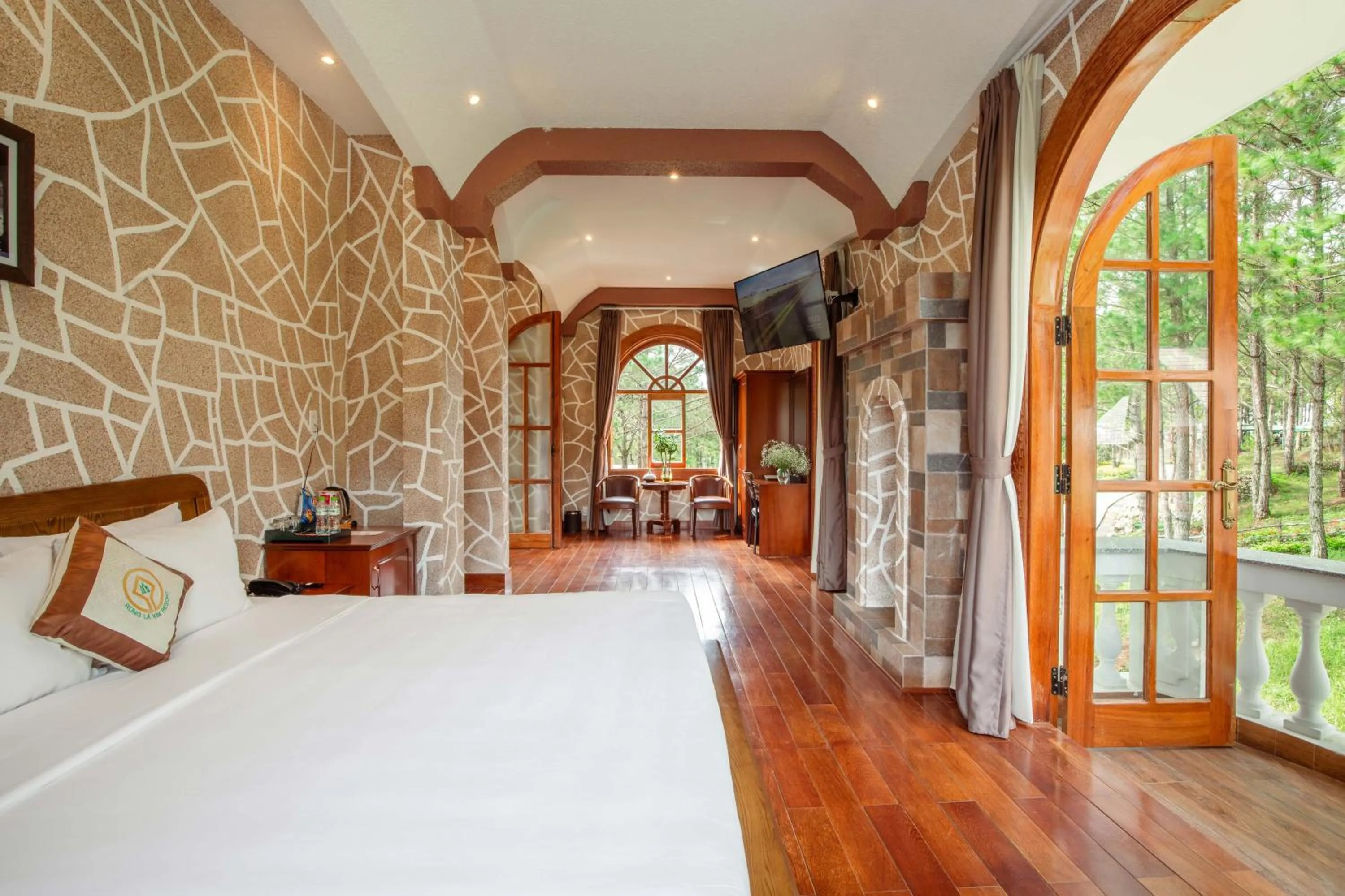 Bed in Rừng Lá Kim Resort