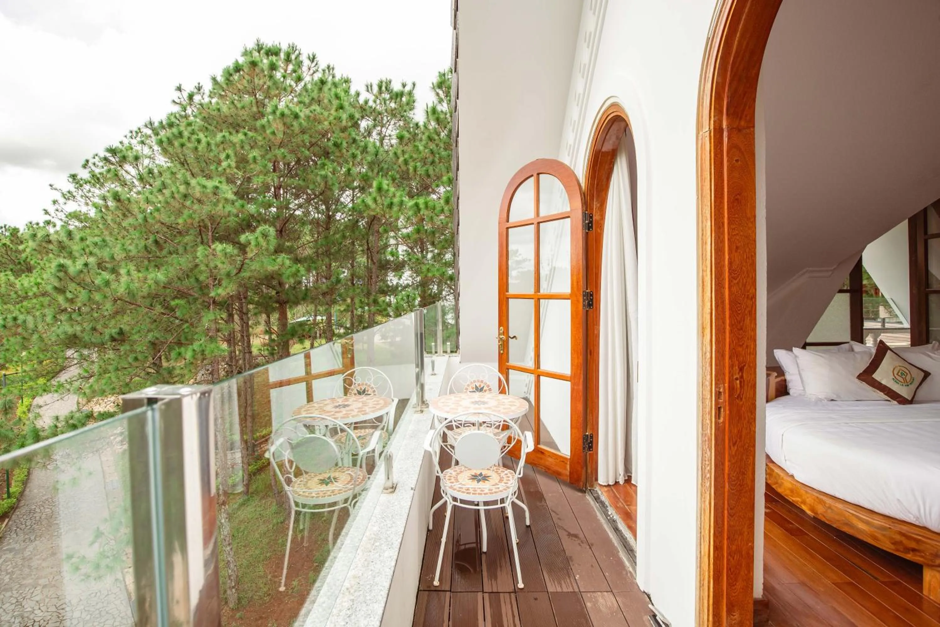 Day in Rừng Lá Kim Resort