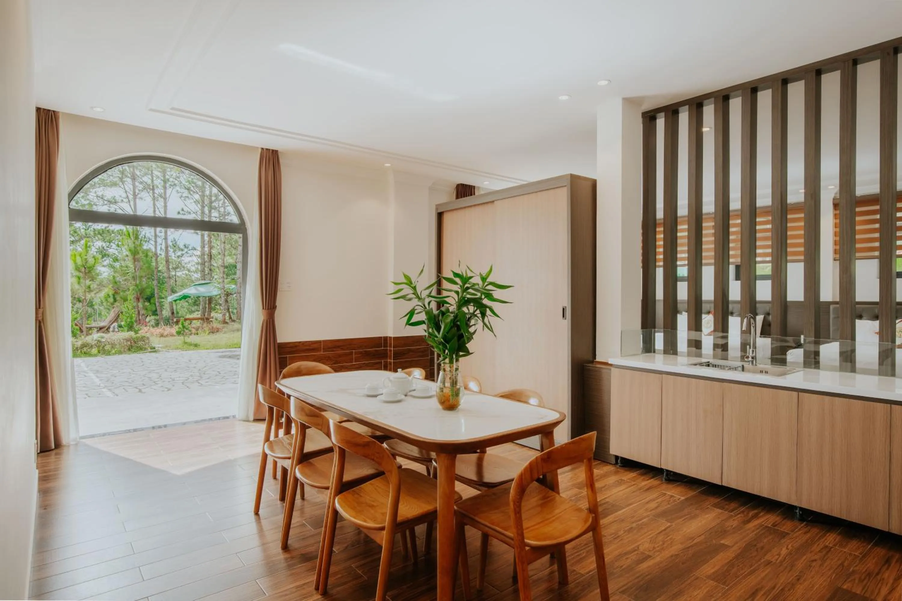 Rừng Lá Kim Resort