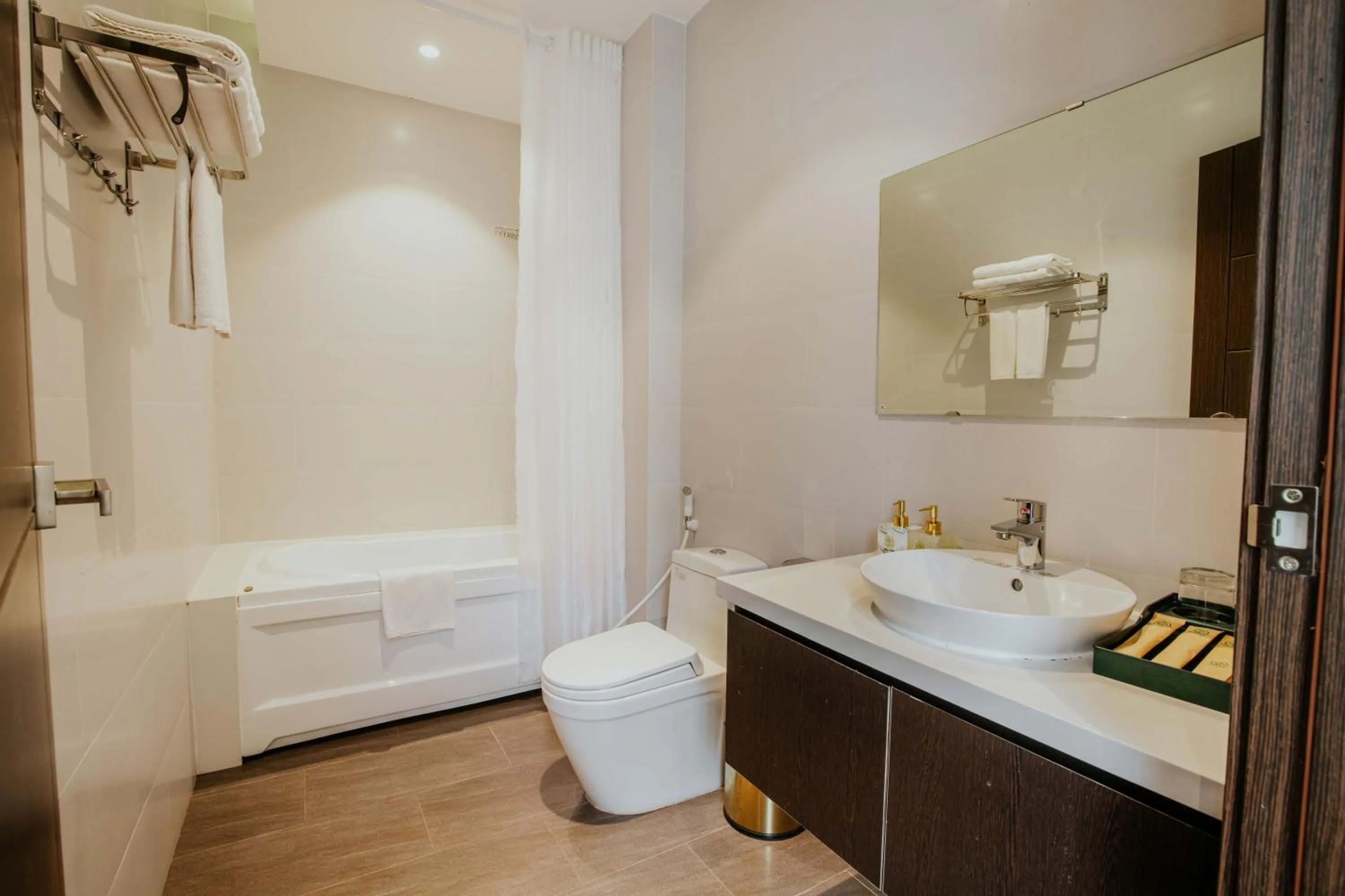 Rừng Lá Kim Resort