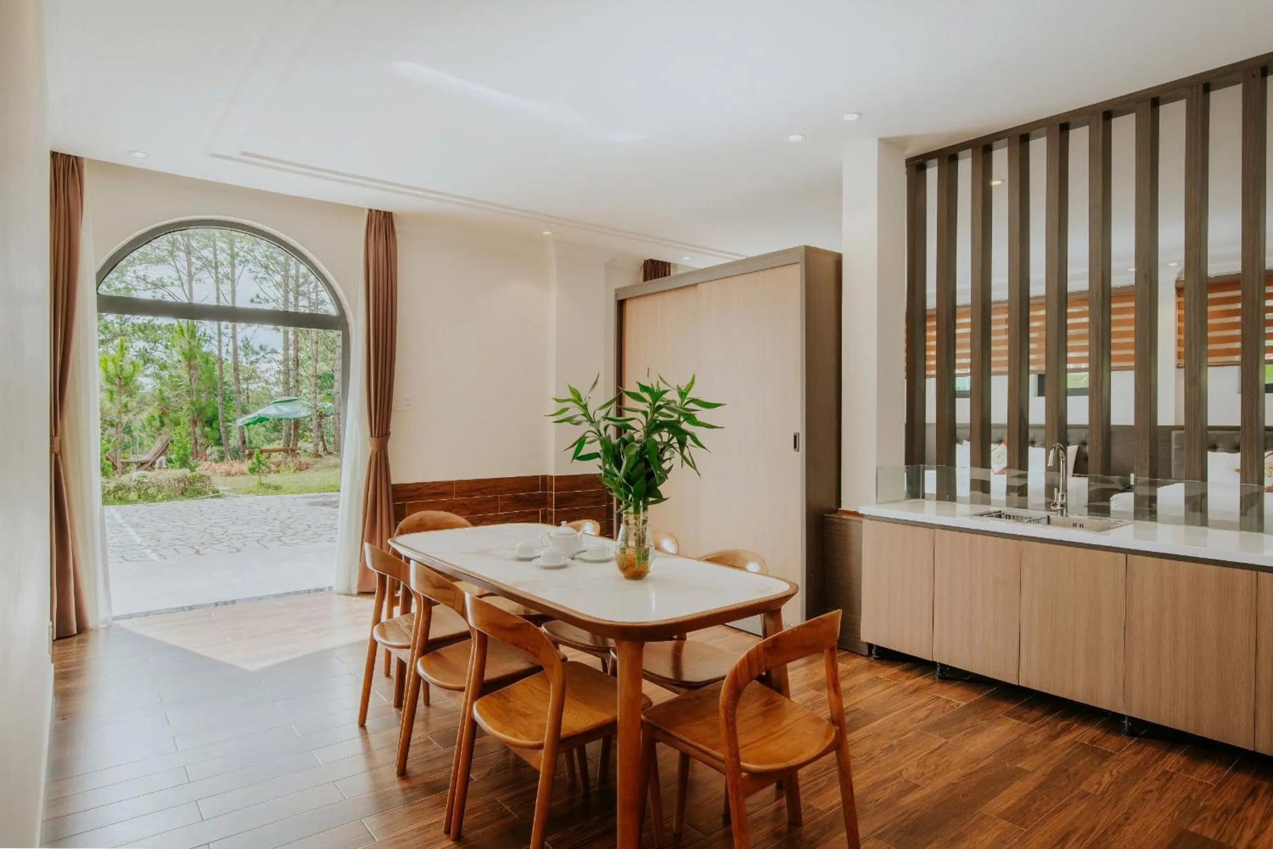 Rừng Lá Kim Resort