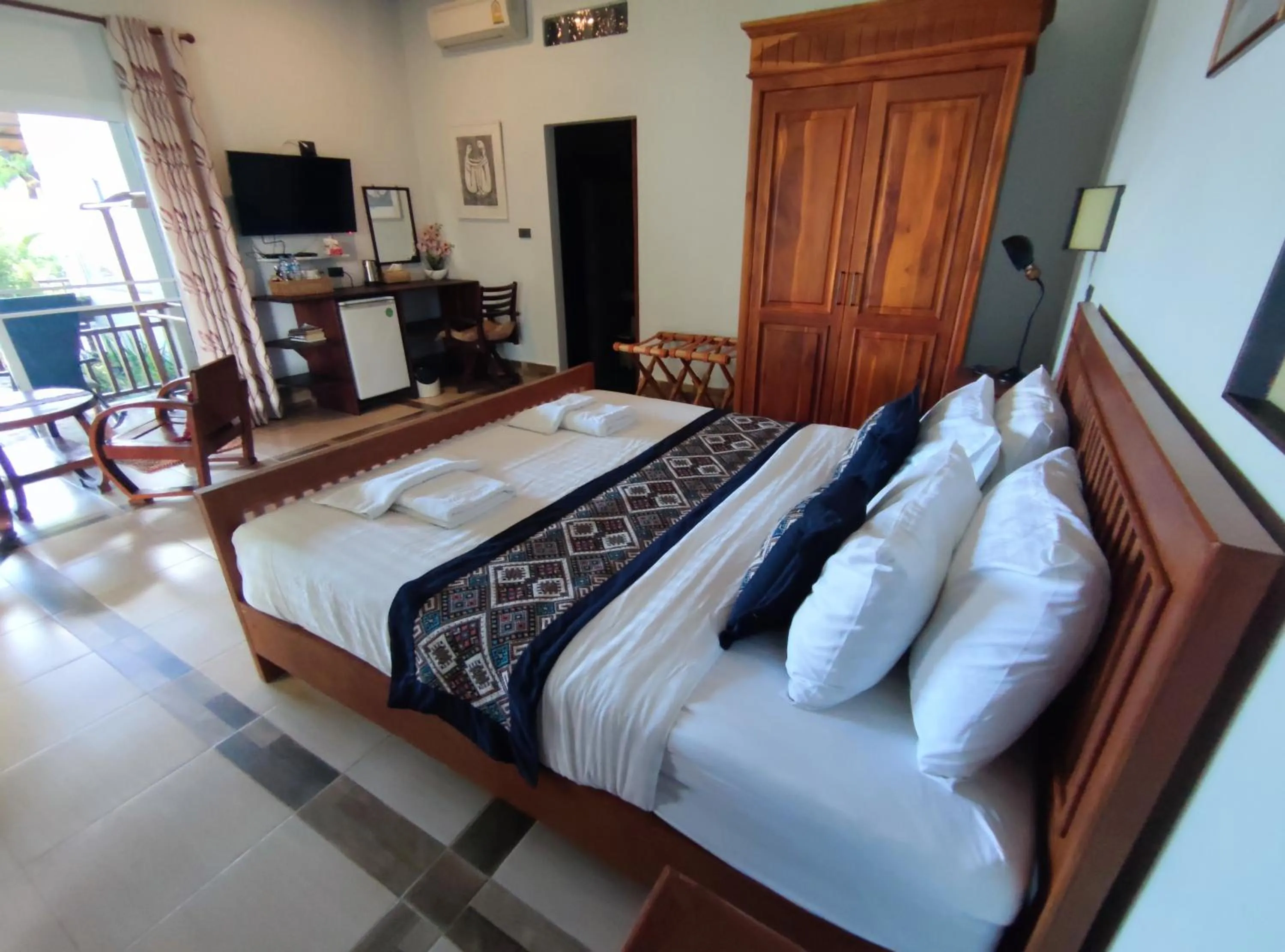 Bedroom, Bed in Nakorn River View