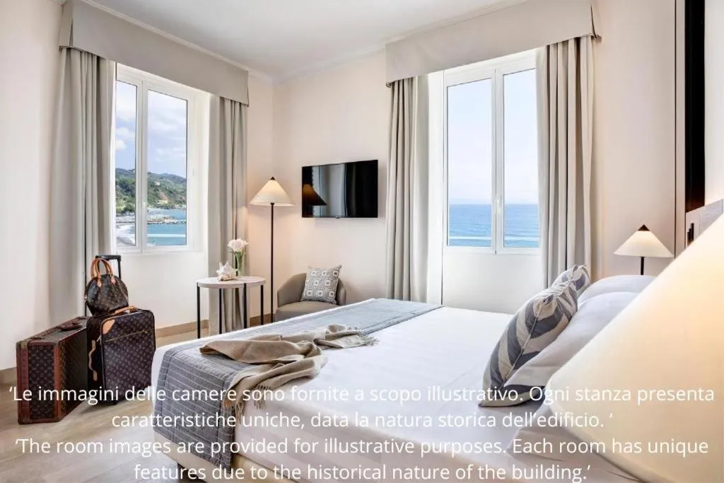 Bed in Grand Hotel Arenzano