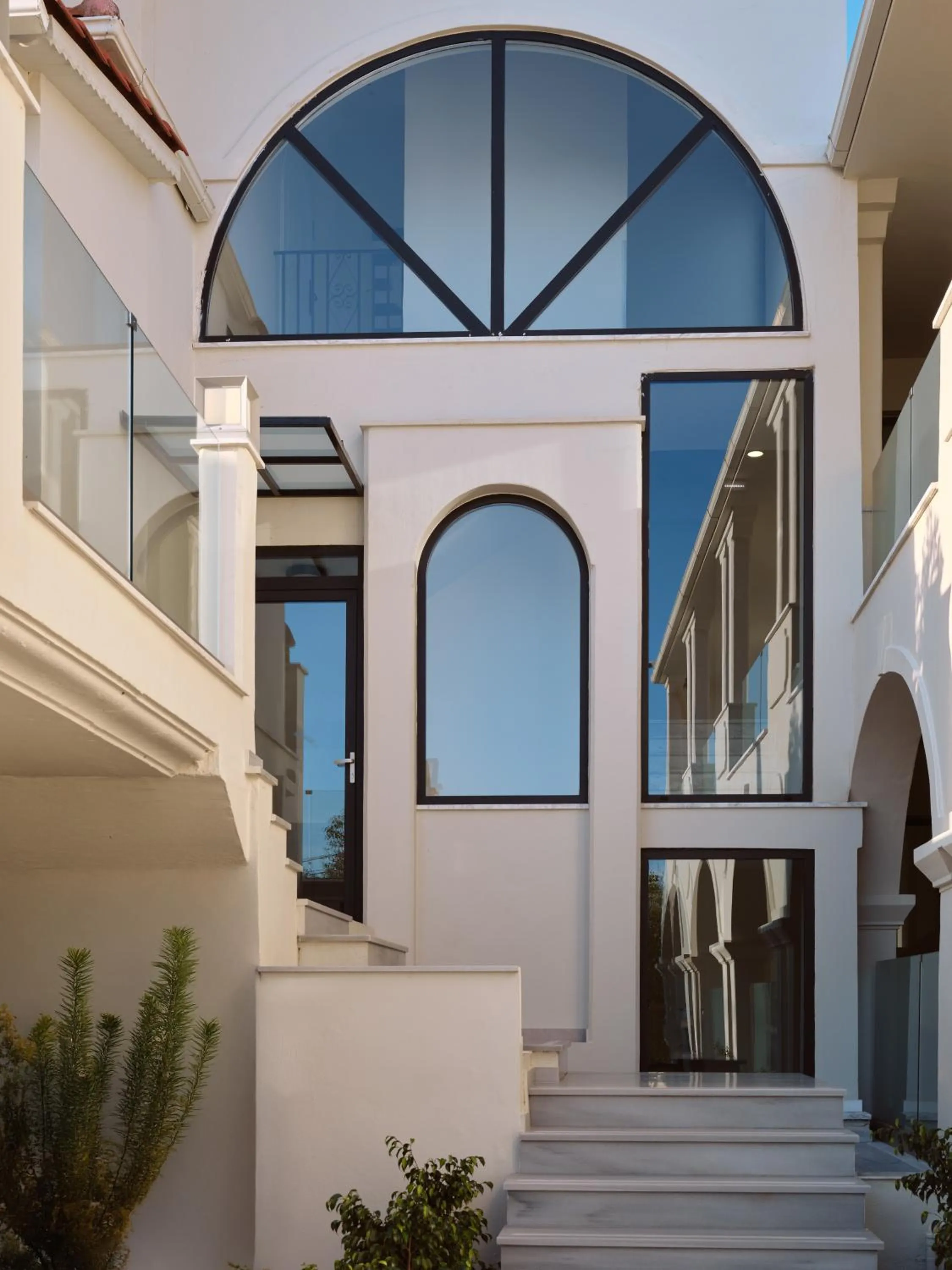 Property building in Nikon Boutique Hotel