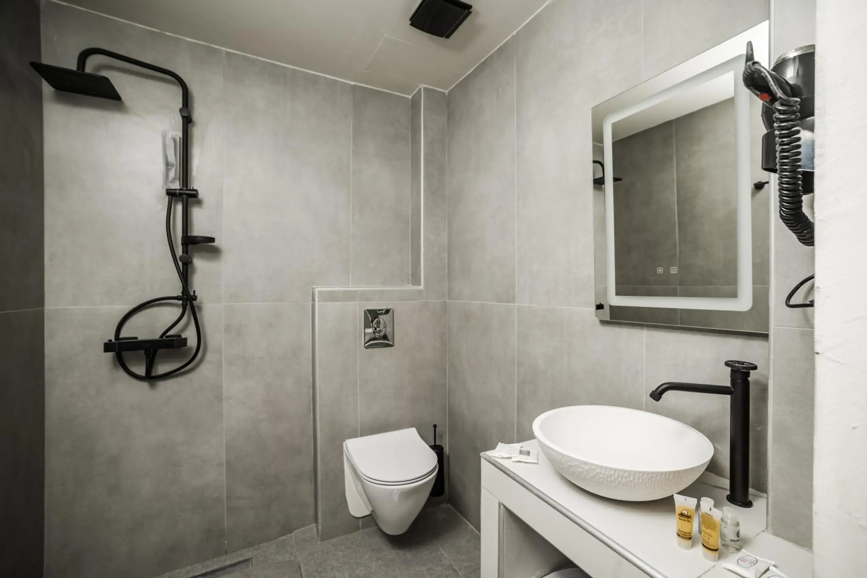 Executive Double Pool View in Nikon Boutique Hotel Executive Double Pool View in Nikon Boutique Hotel