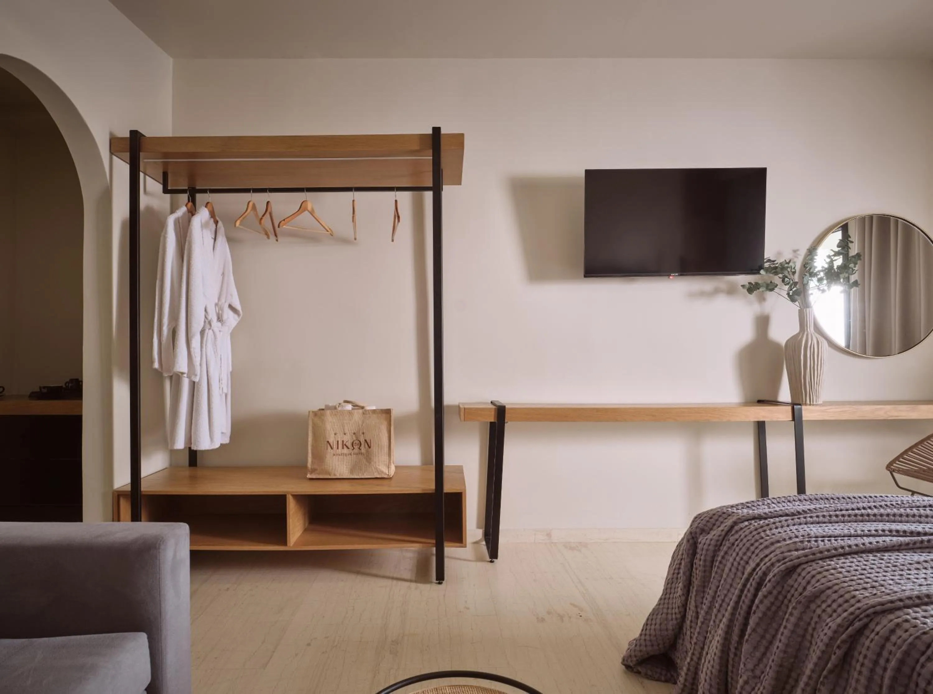 TV and multimedia, Bed in Nikon Boutique Hotel