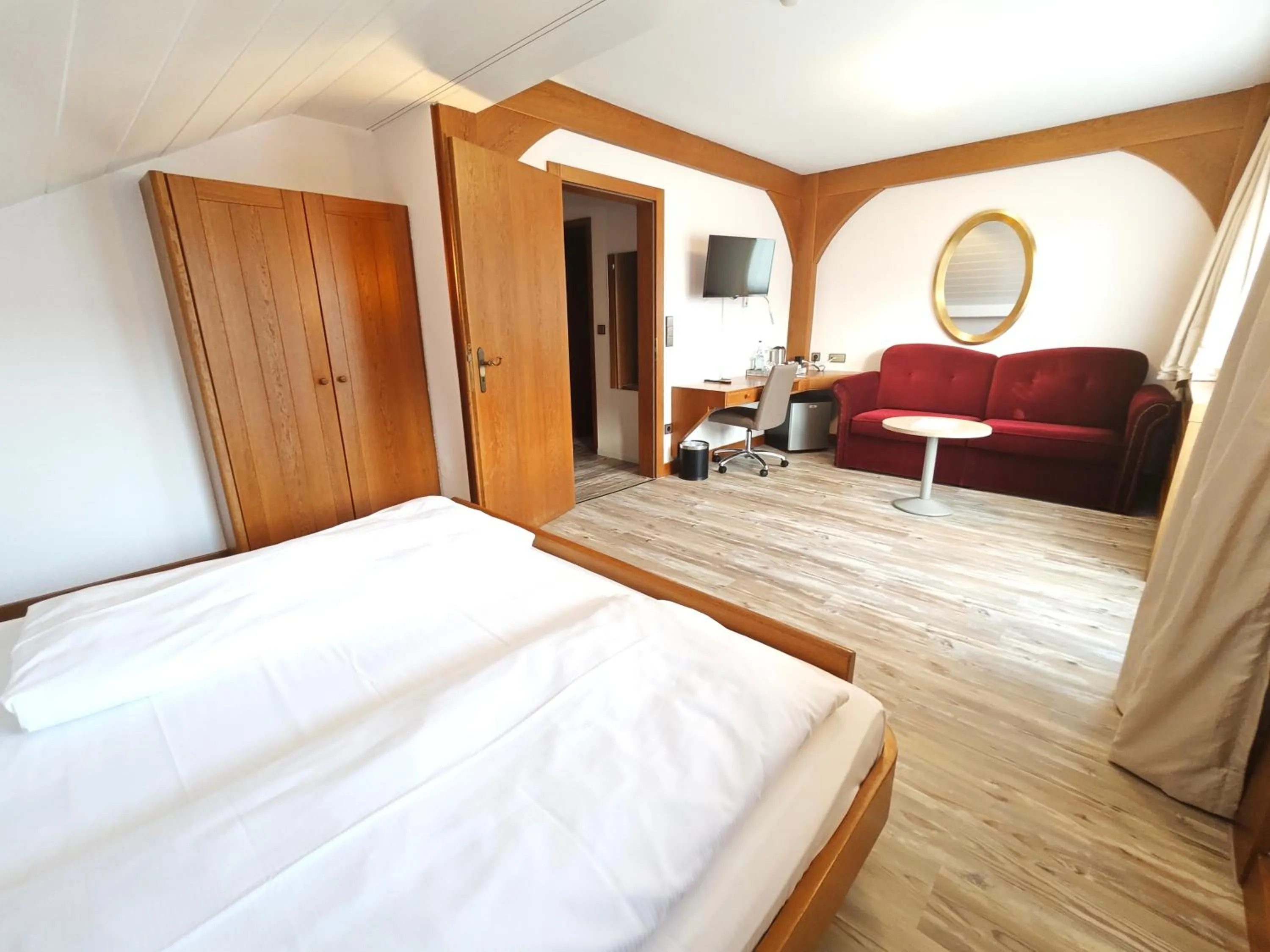 Photo of the whole room, Bed in Hotel Rose