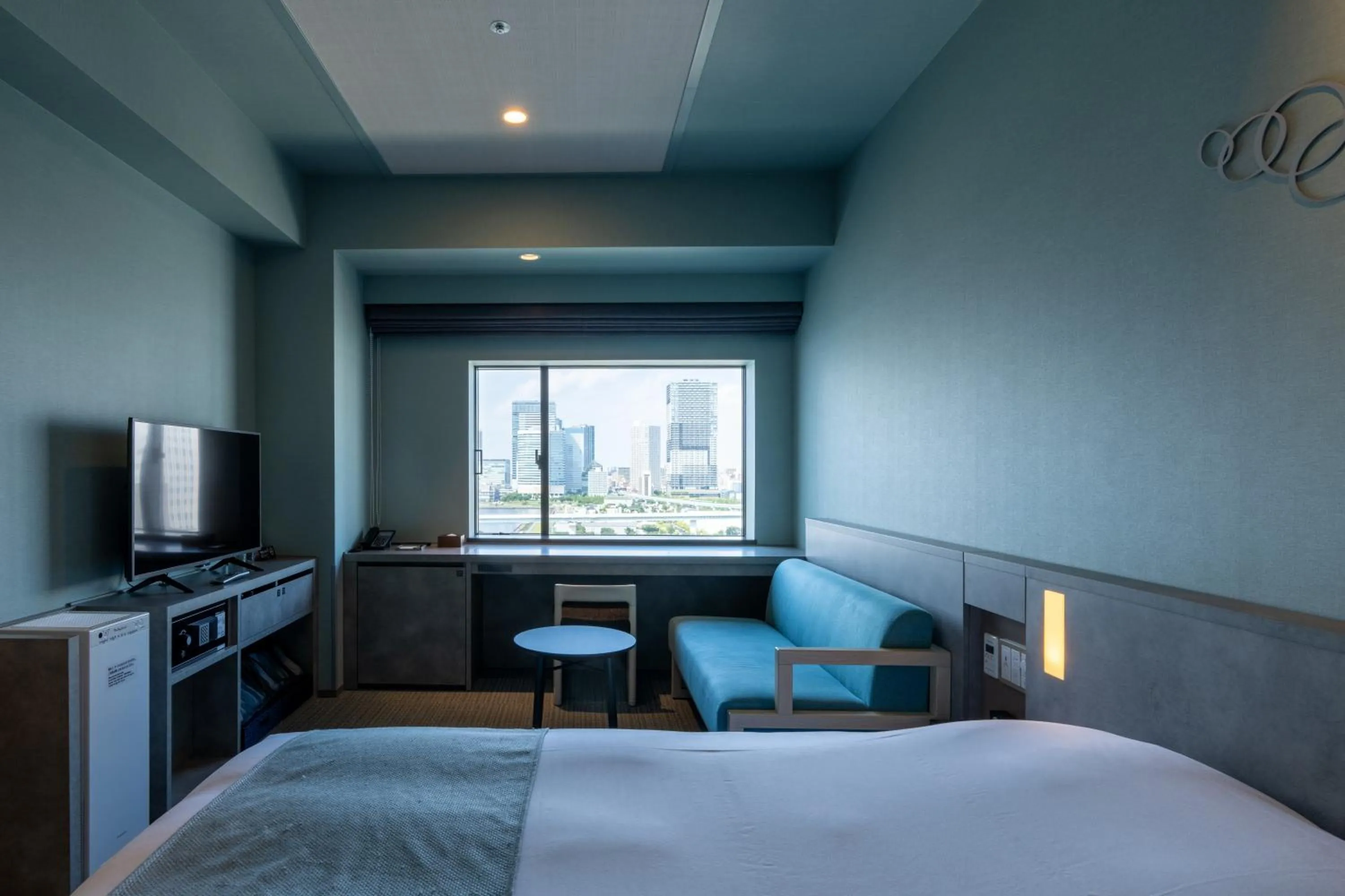 Shower, Bed in La Vista Tokyo Bay