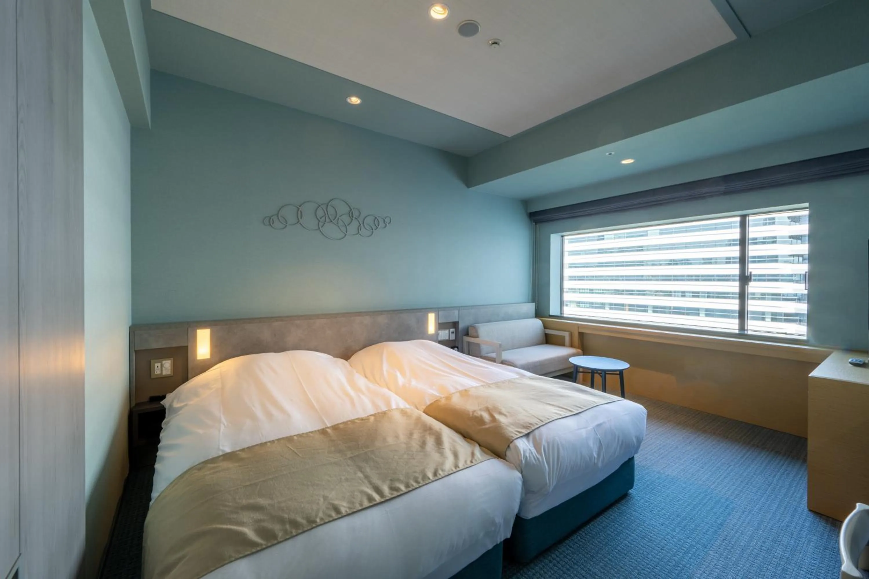 View (from property/room), Bed in La Vista Tokyo Bay