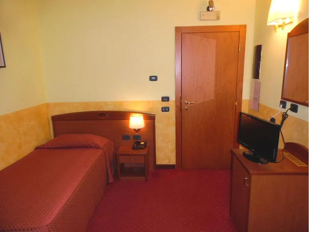 Bed in Hotel Majestic