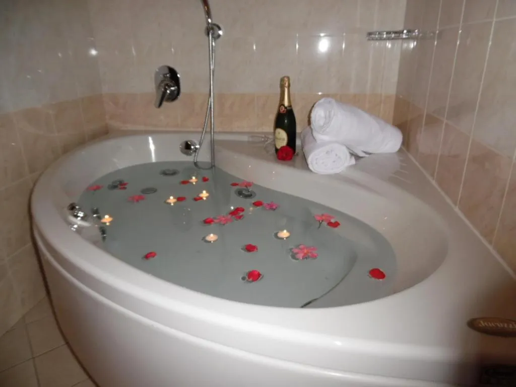 Hot Tub in Hotel Majestic