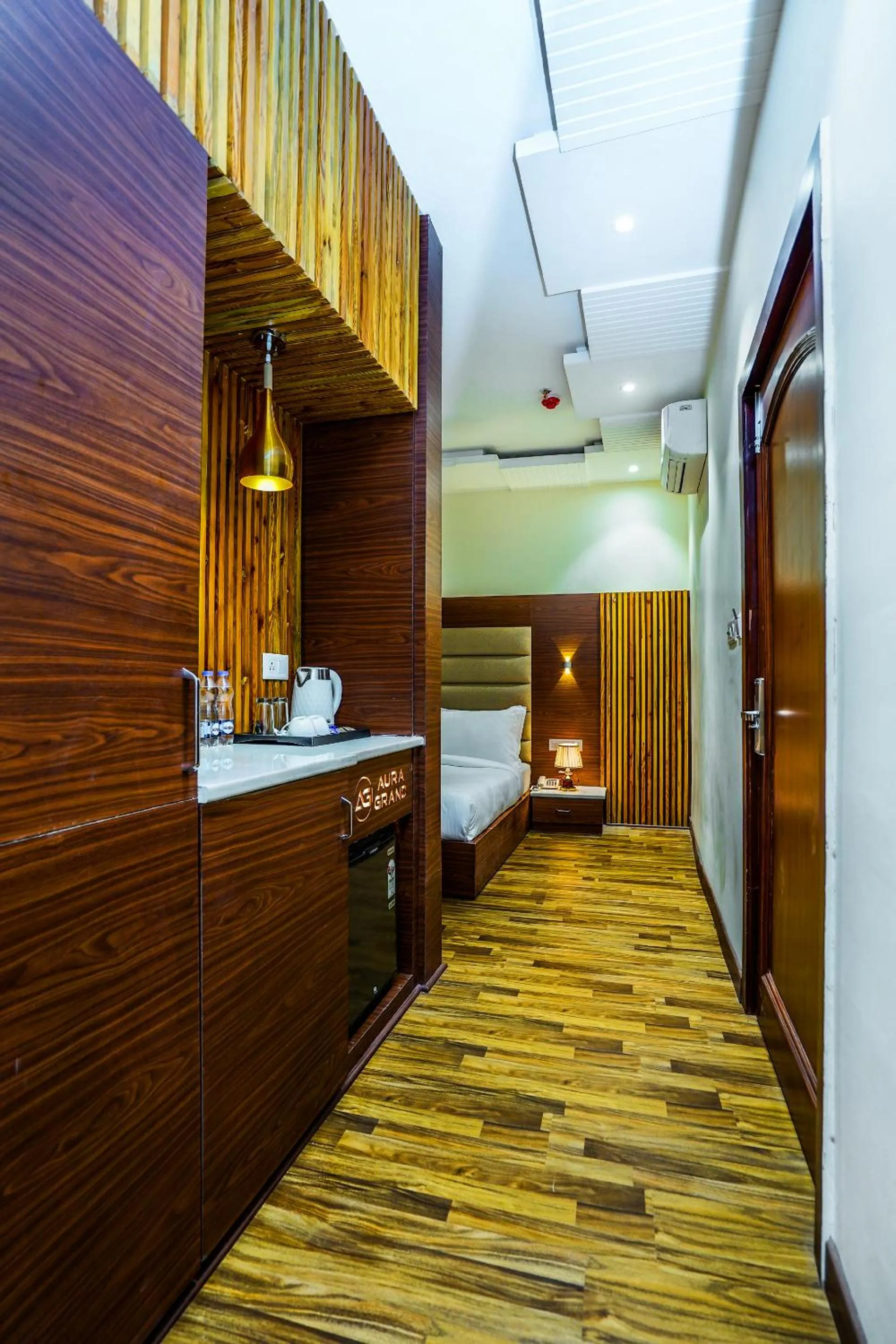 Lobby or reception, Bed in Hotel Aura Grand By Levelup Hotels