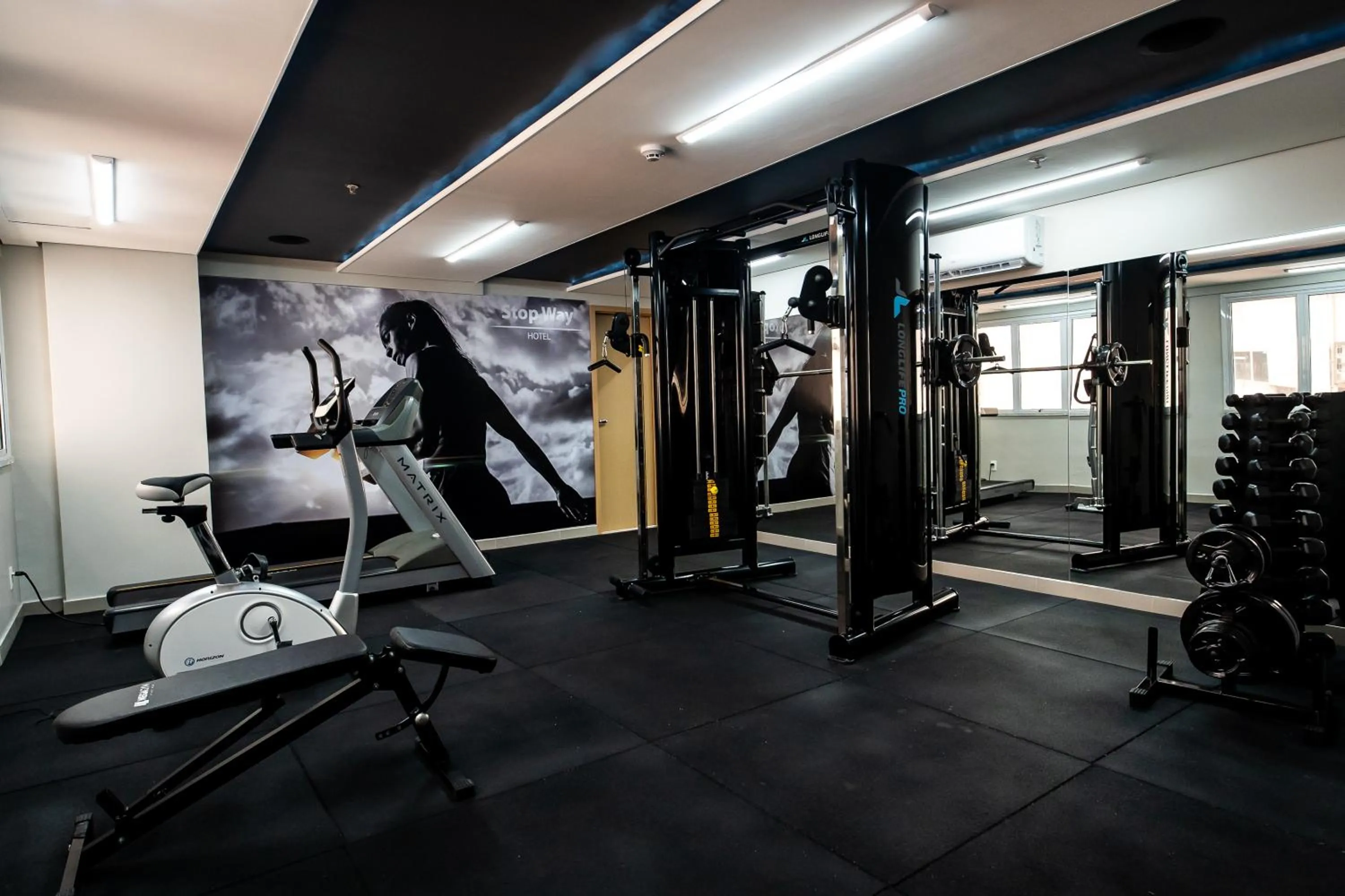 Fitness centre/facilities in Stop Way Hotel Fortaleza