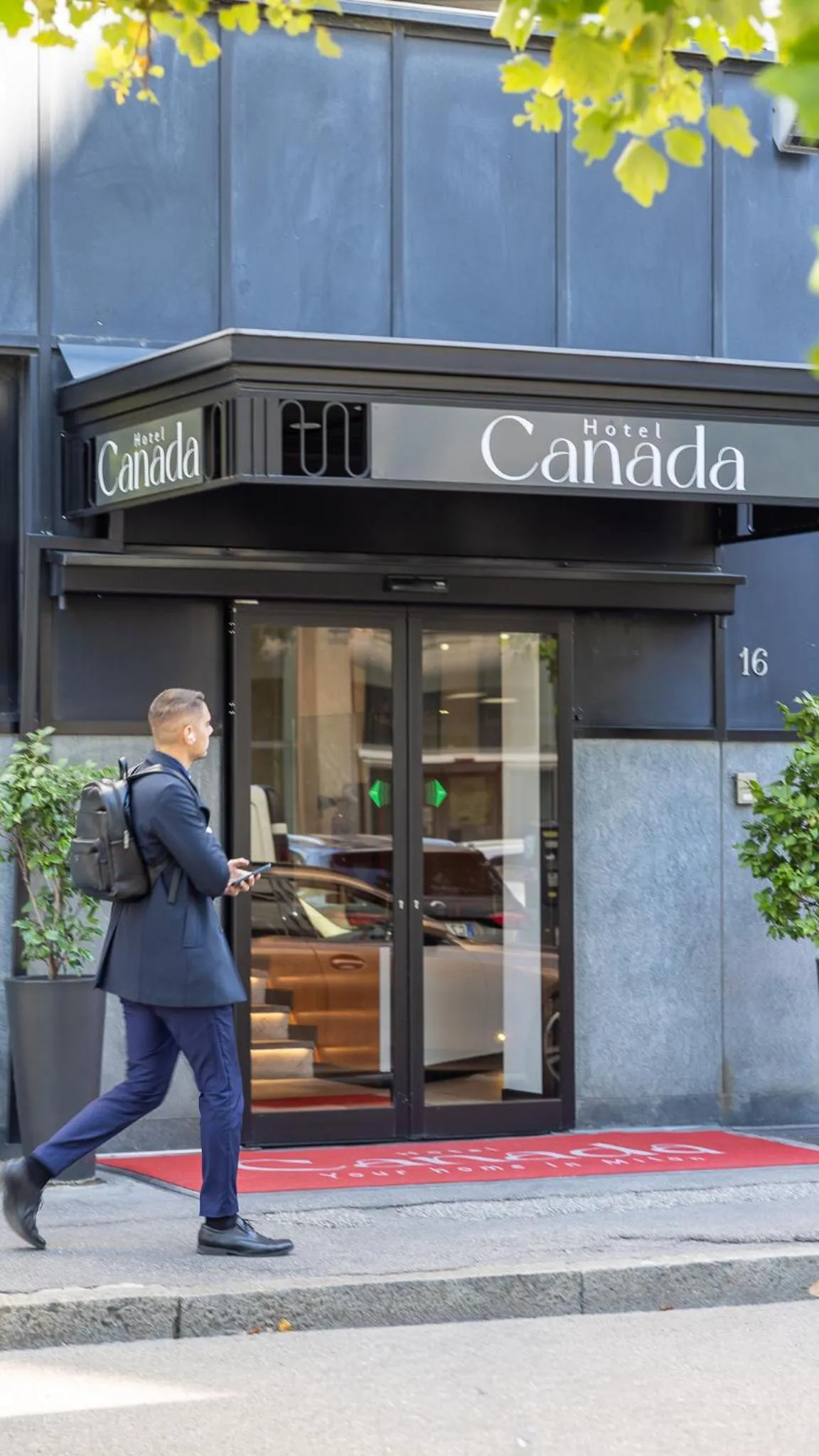 Property building in Hotel Canada
