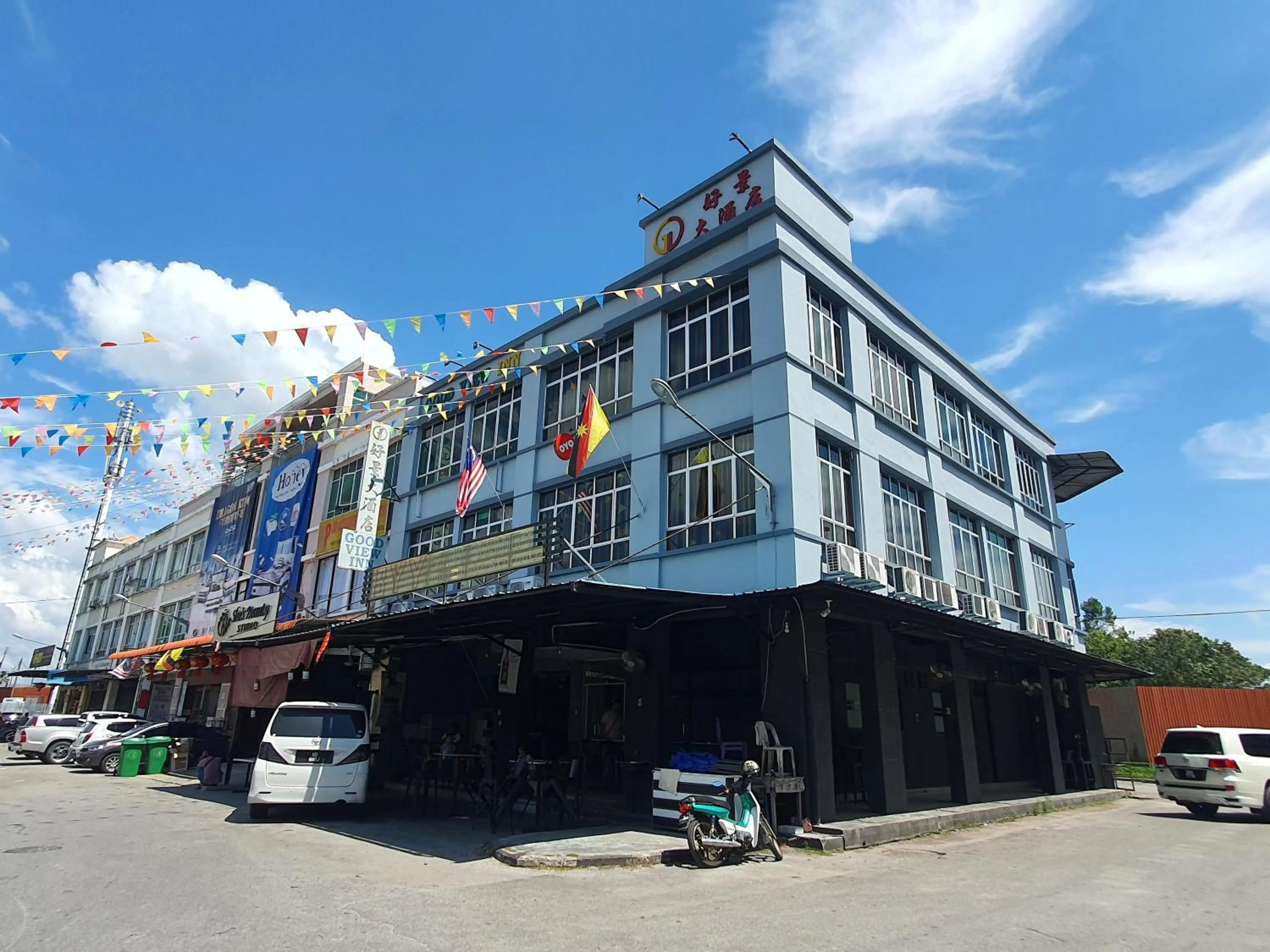 Facade/entrance in Hotel O Good View Inn