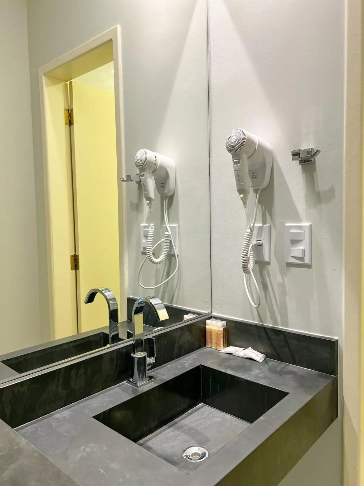 Bathroom in Terra Bella Pousada