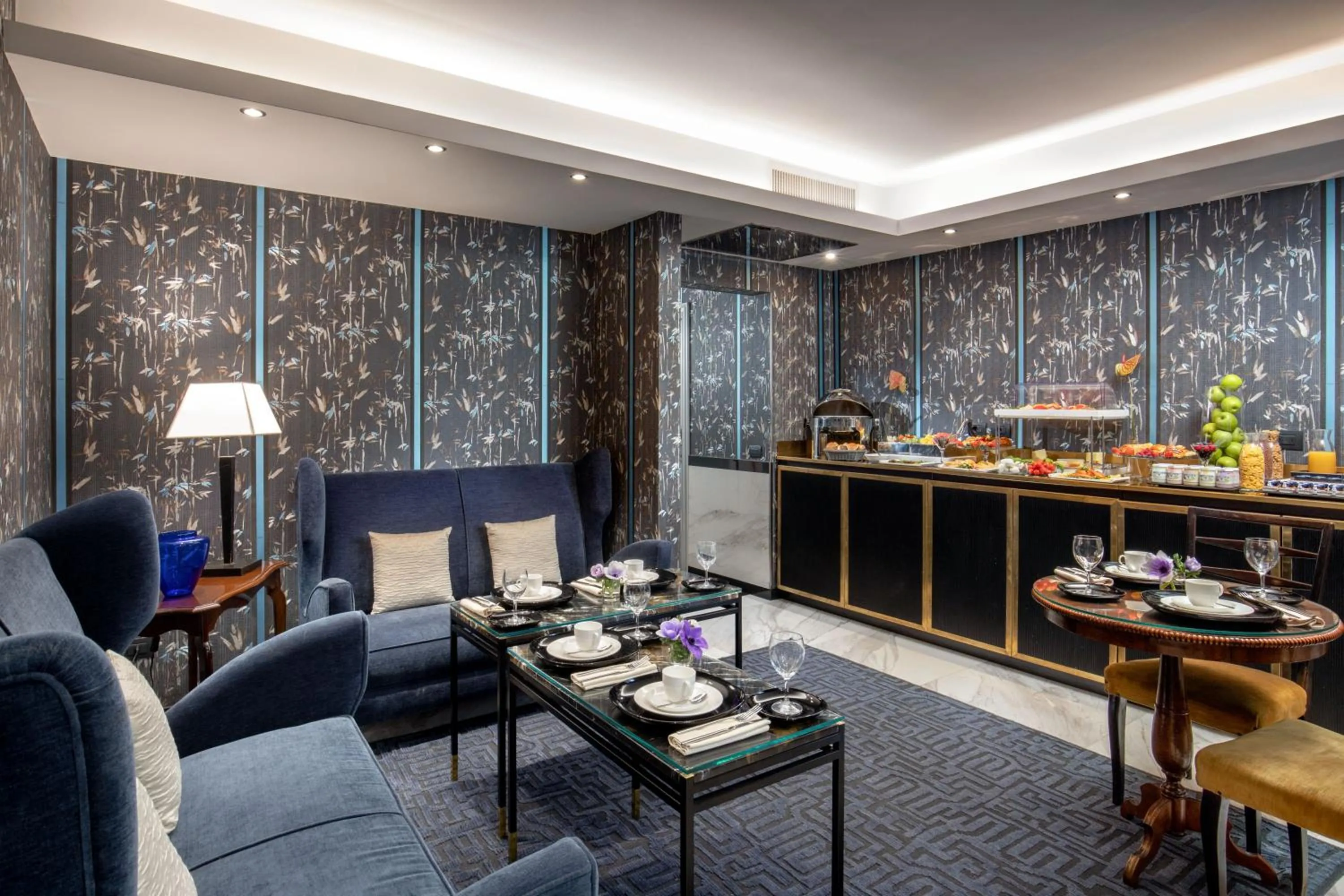 Breakfast in The Inn at the Spanish Steps Luxury Collection - The Inn at the Spanish Steps