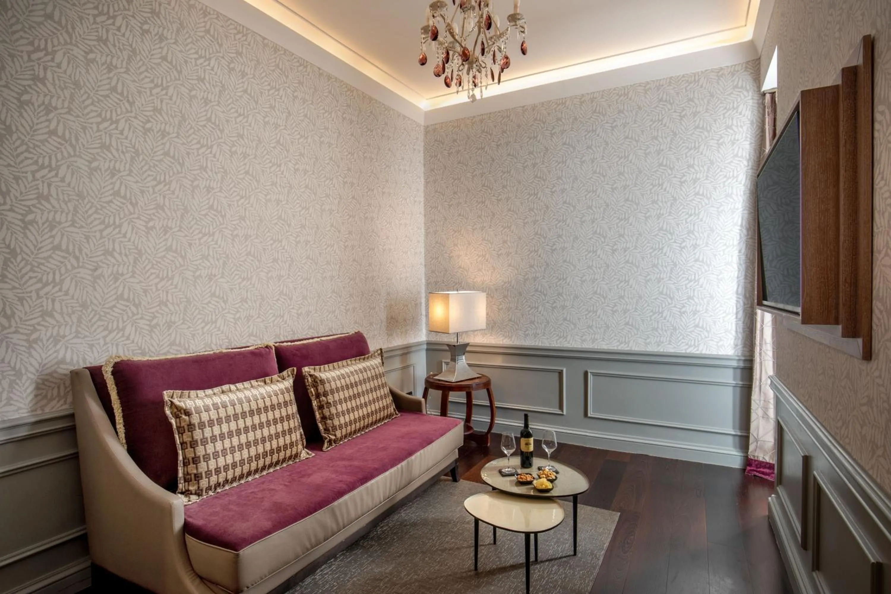 Living room in The Inn at the Spanish Steps Luxury Collection - The Inn at the Spanish Steps