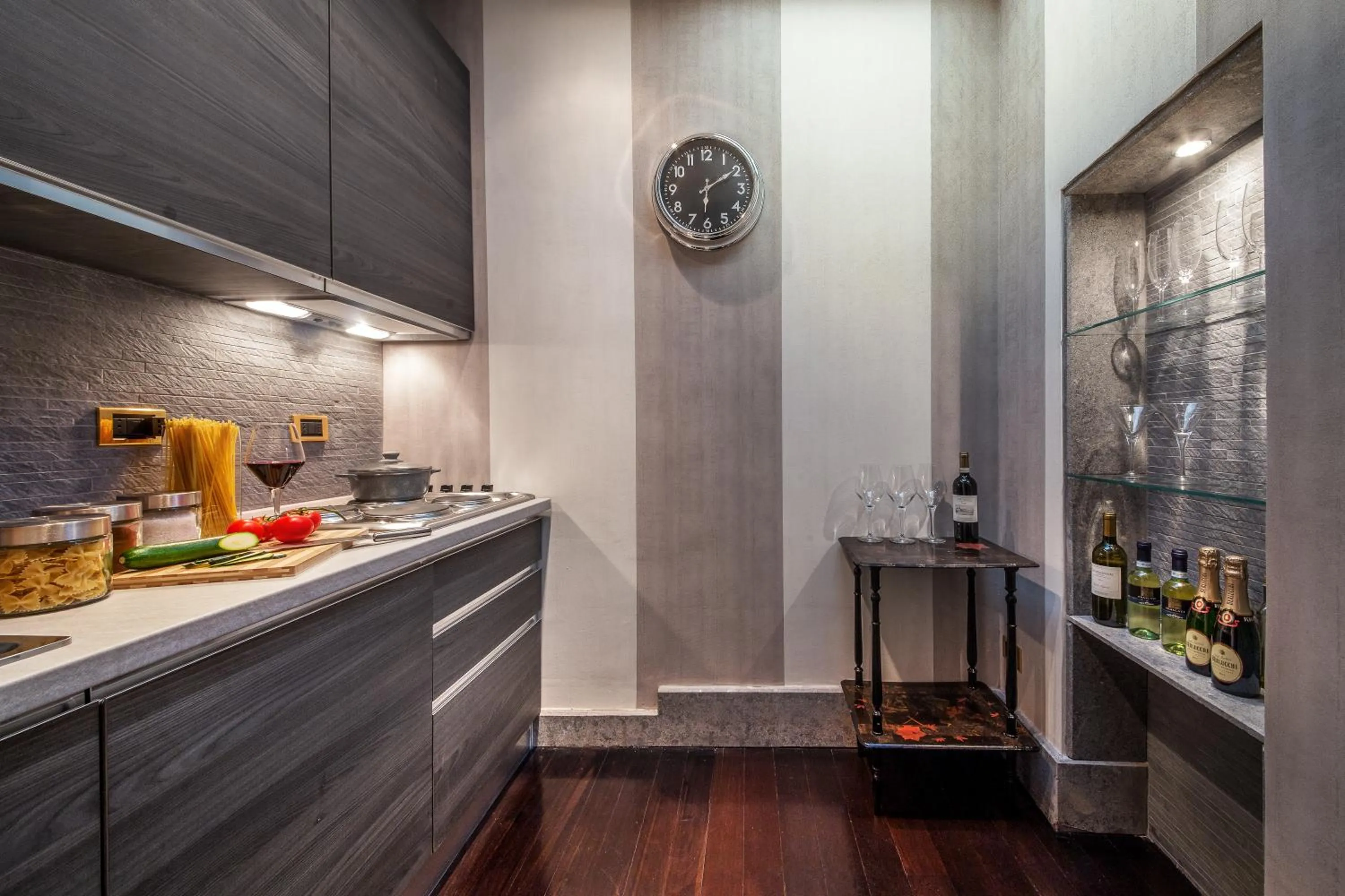 Kitchen or kitchenette in The Inn at the Spanish Steps Luxury Collection - The Inn at the Spanish Steps
