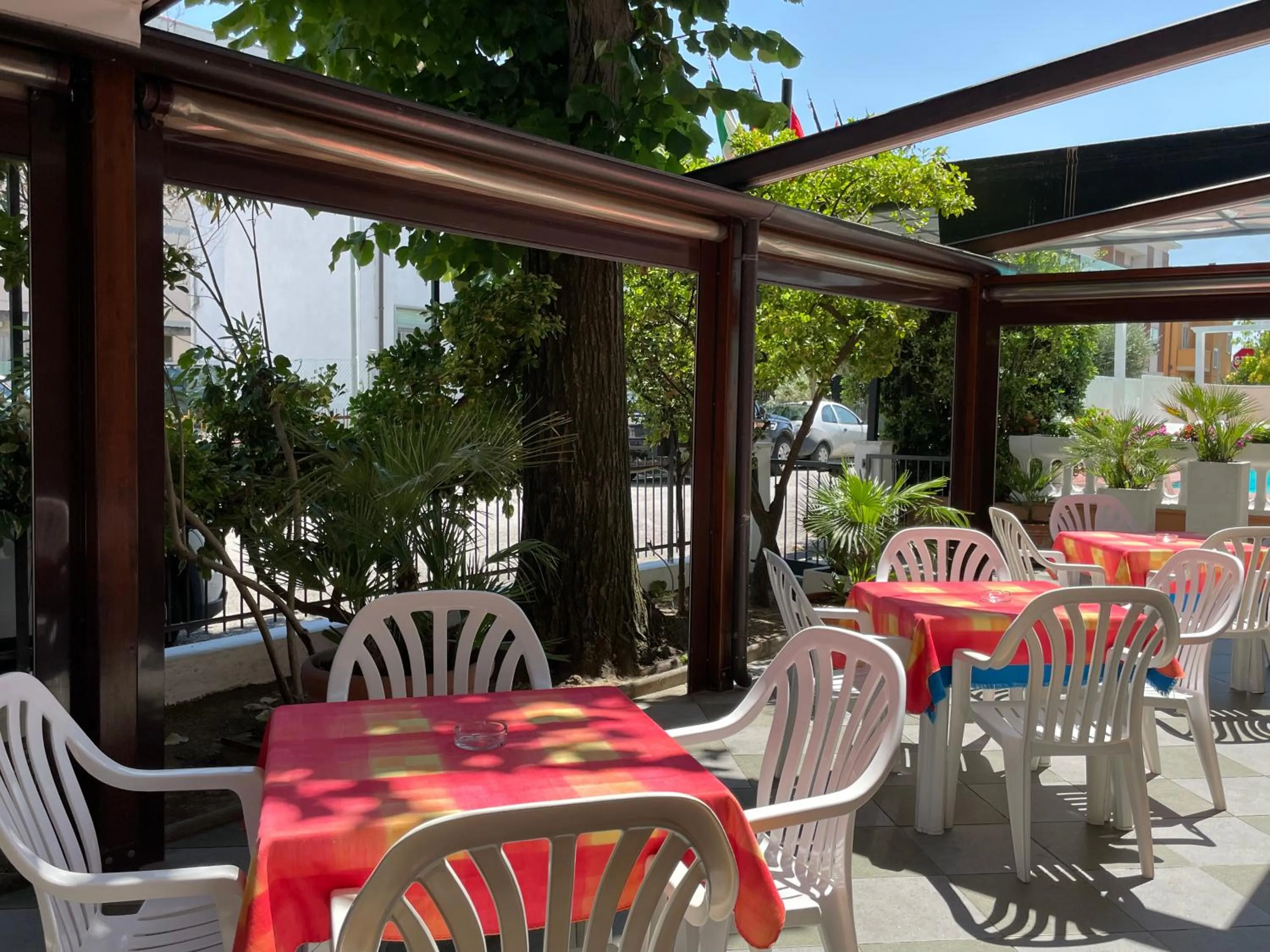 Seating area in Hotel Apis