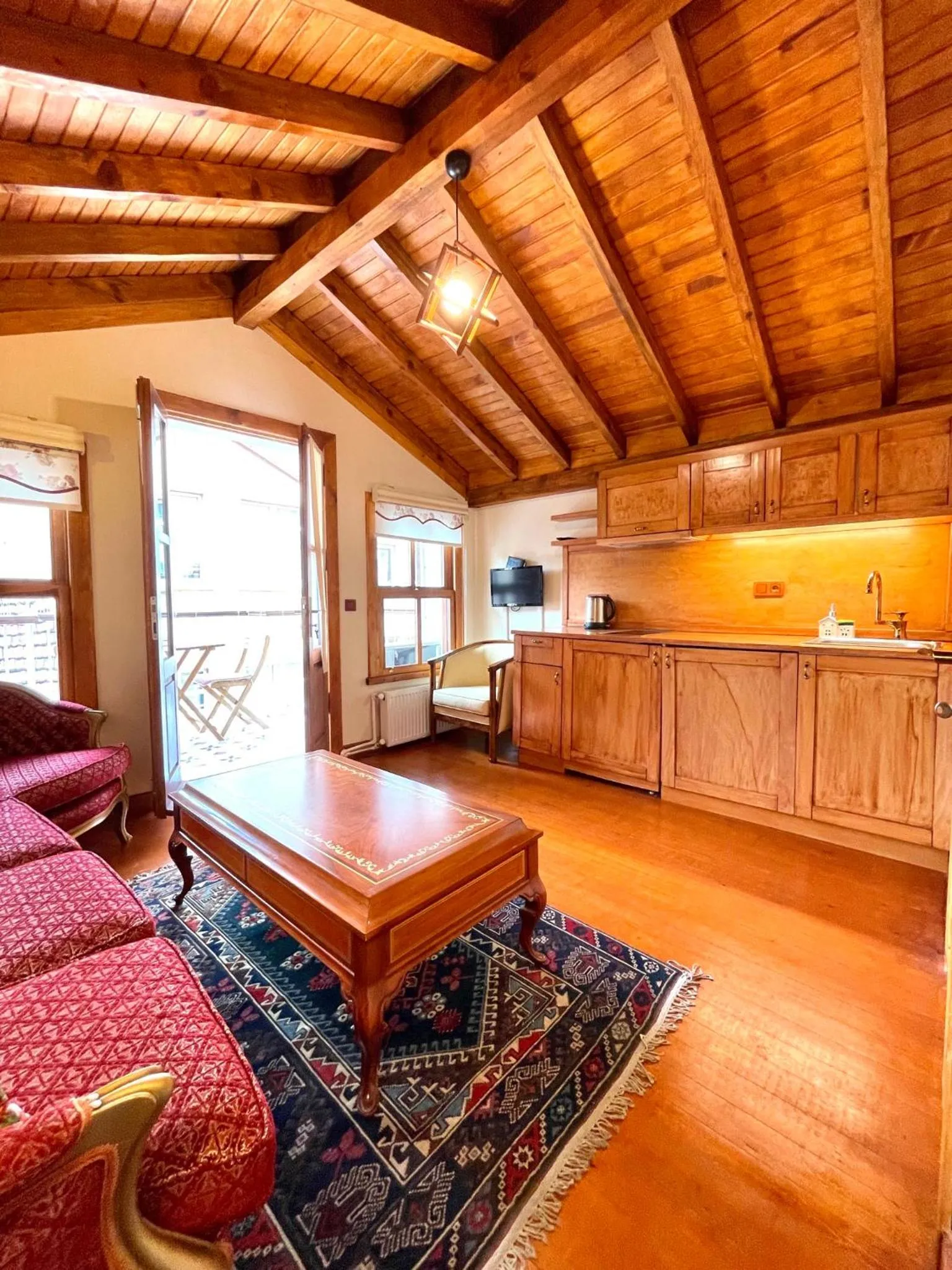 Kitchen or kitchenette in Authentic Turkish Home Suite