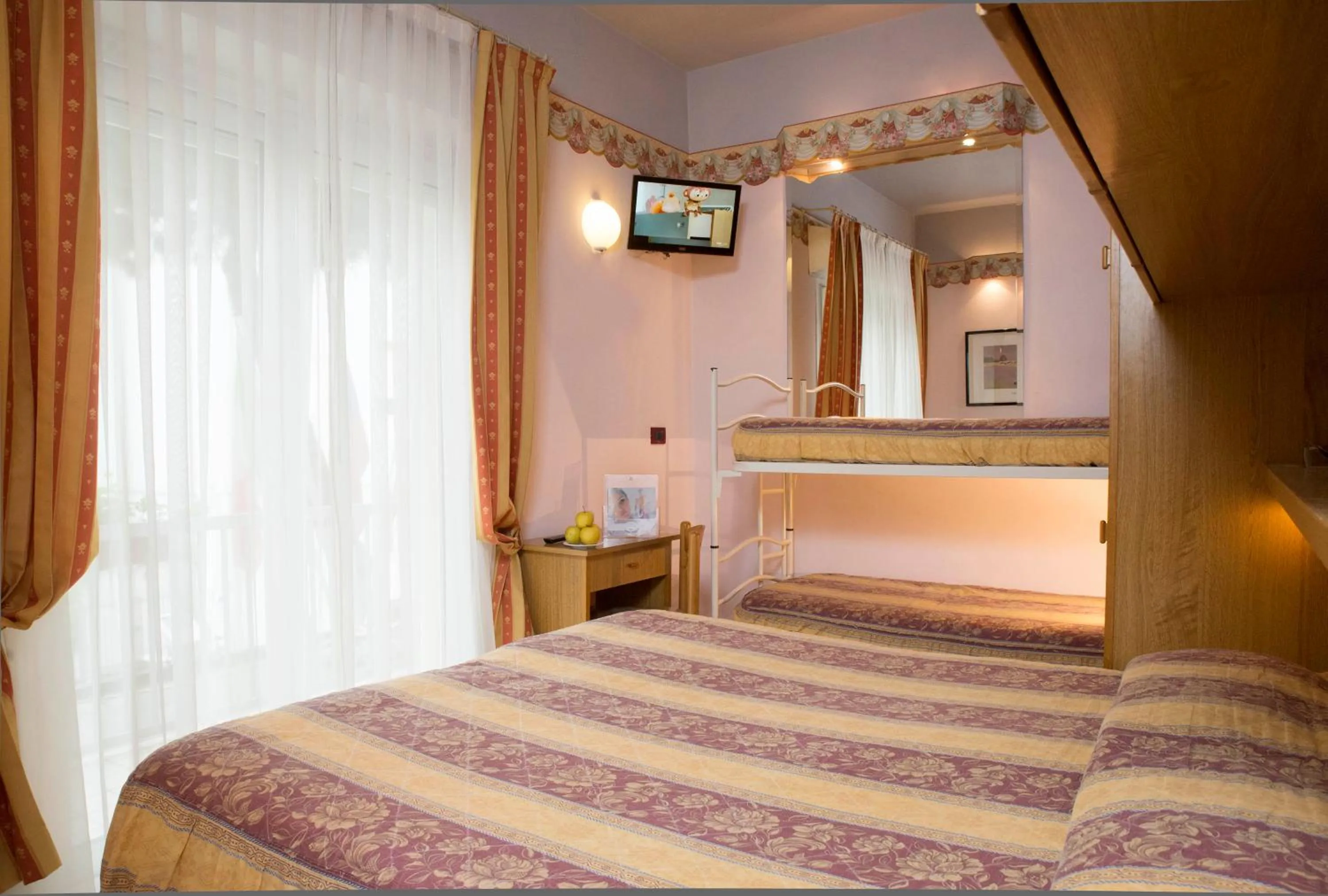 Bed in Hotel Kennedy