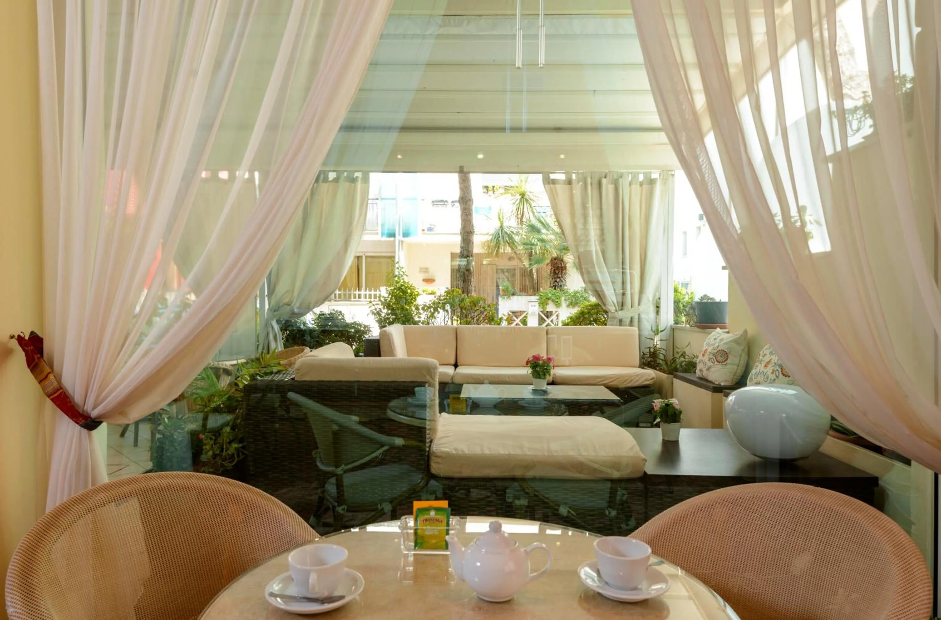 Property building in Hotel Kennedy